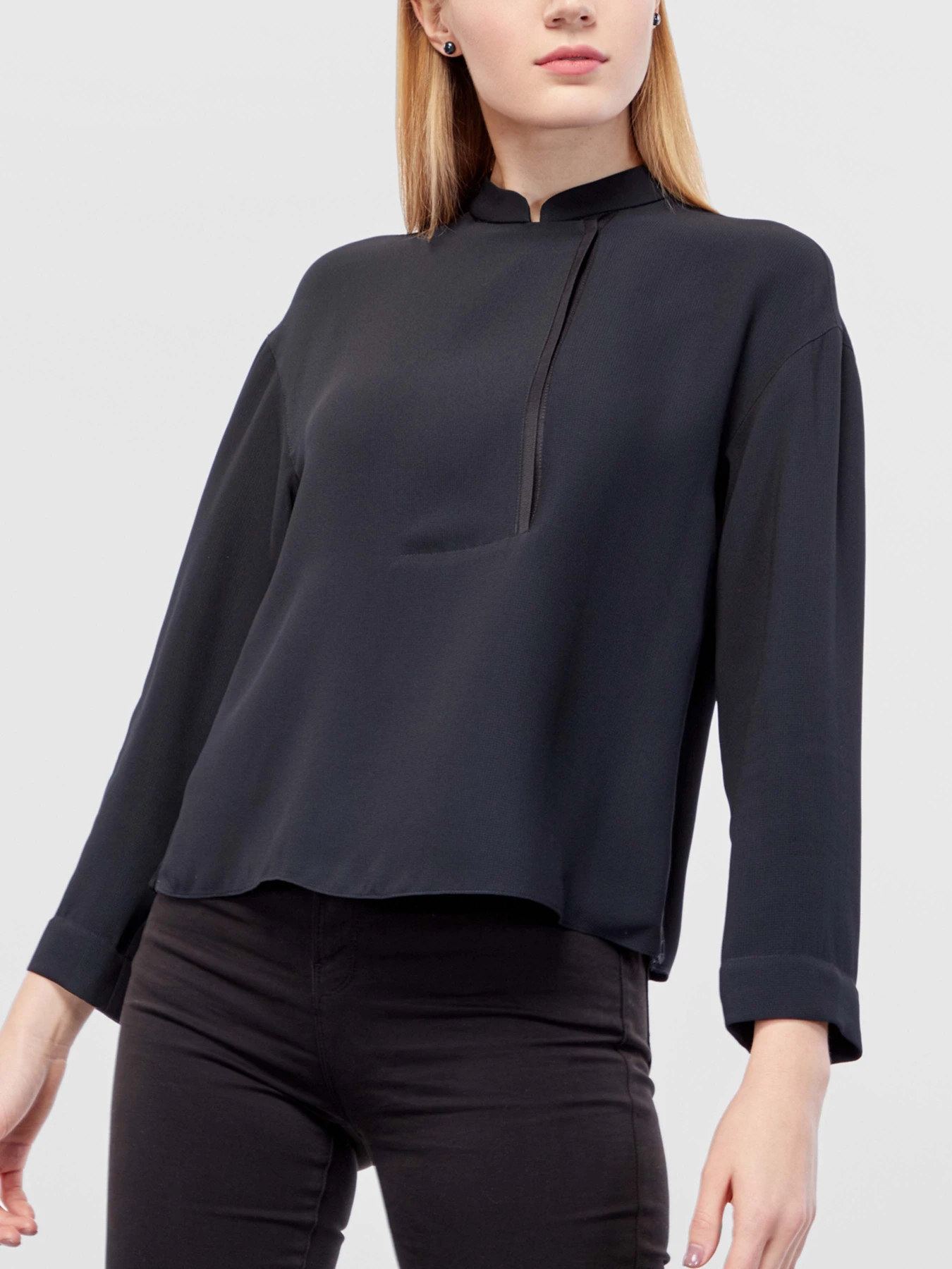 Рубашки Emporio Armani модель 0NC52D-02190-926 Рубашки Emporio Armani модель 0NC52D-02190-926 Фото