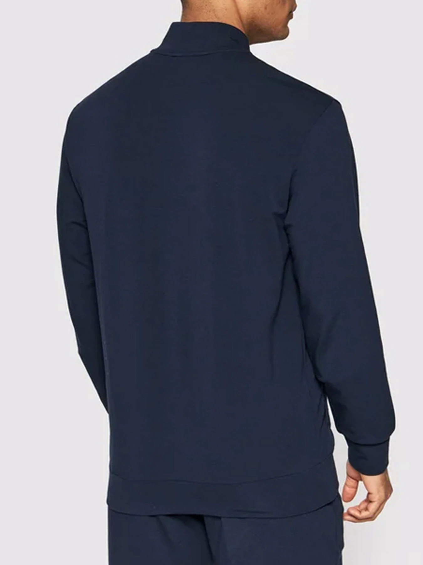 Худи и свитшоты Emporio Armani модель 111532-2R575-00135 Худи и свитшоты Emporio Armani модель 111532-2R575-00135 Фото