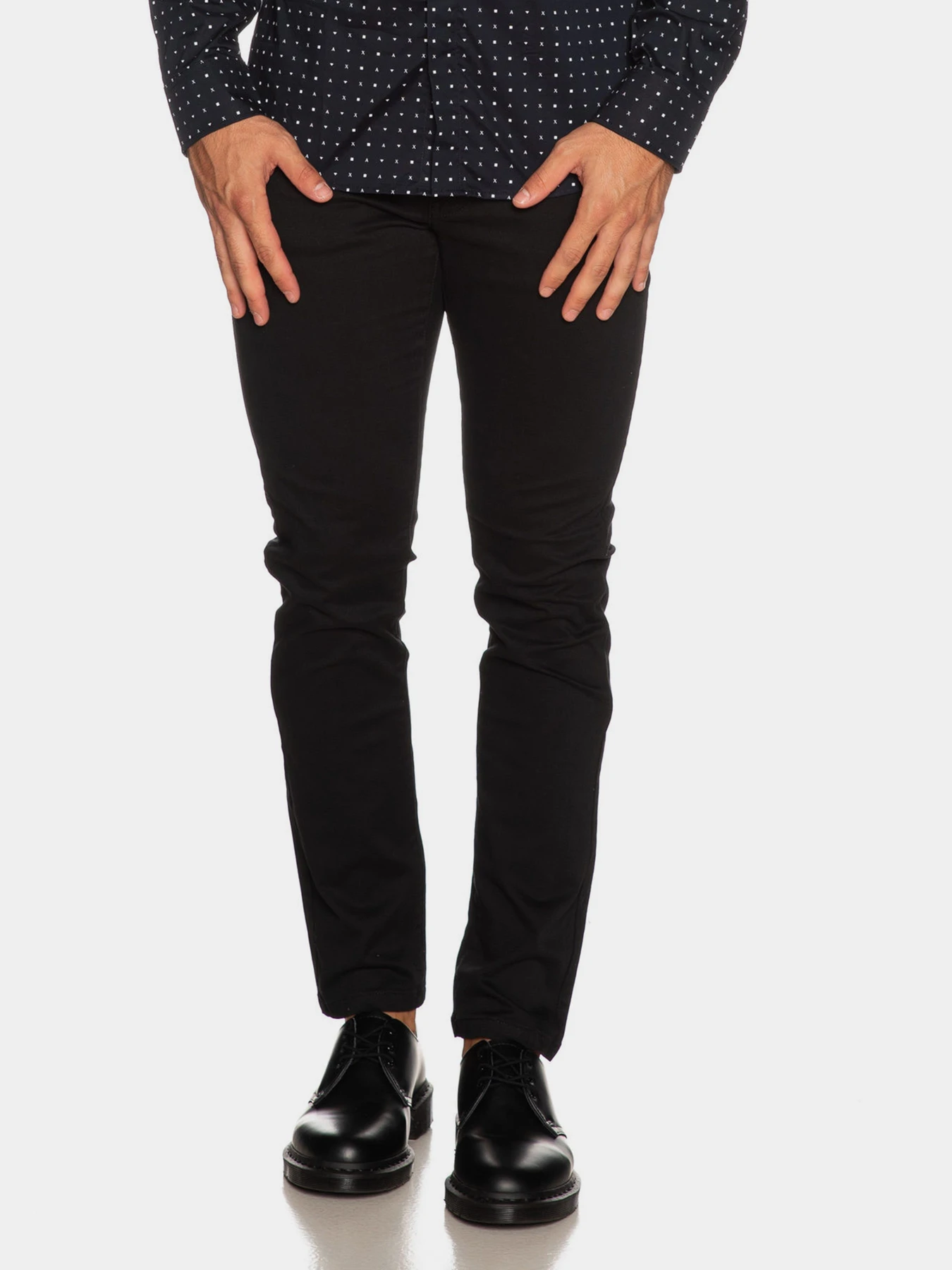 Джинсы Armani Exchange модель 8NZJ13-ZNJUZ-1200 Джинсы Armani Exchange модель 8NZJ13-ZNJUZ-1200 Фото
