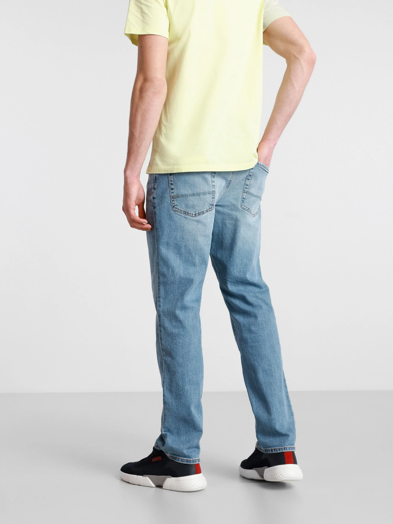 Джинсы Timberland модель A2C9BBQ834 Фото