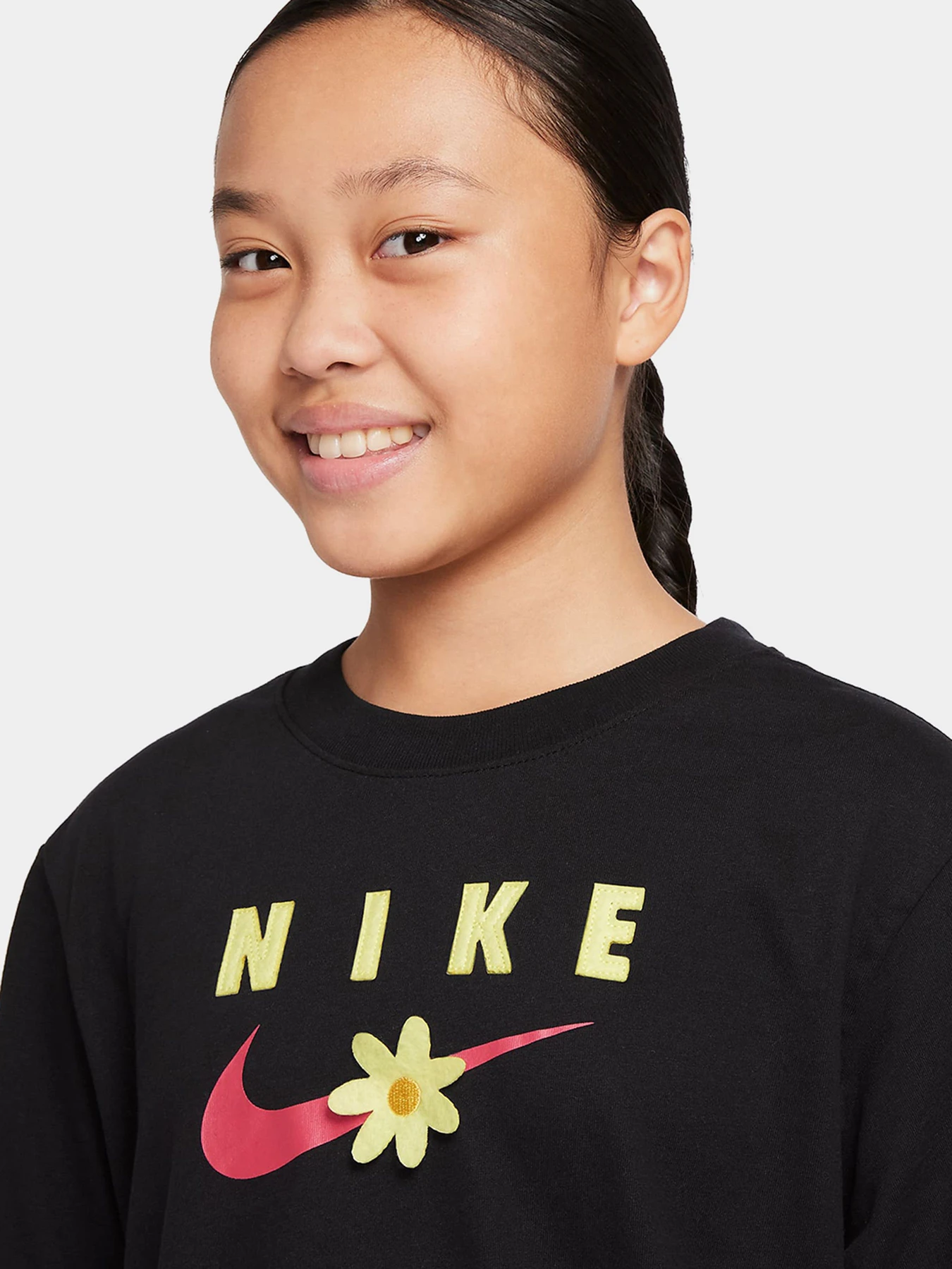 Футболки и поло NIKE модель DO1351-010 Футболки и поло NIKE модель DO1351-010 Фото
