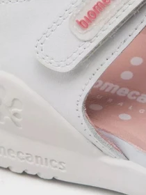 Сандалии Biomecanics модель 222204-B Фото