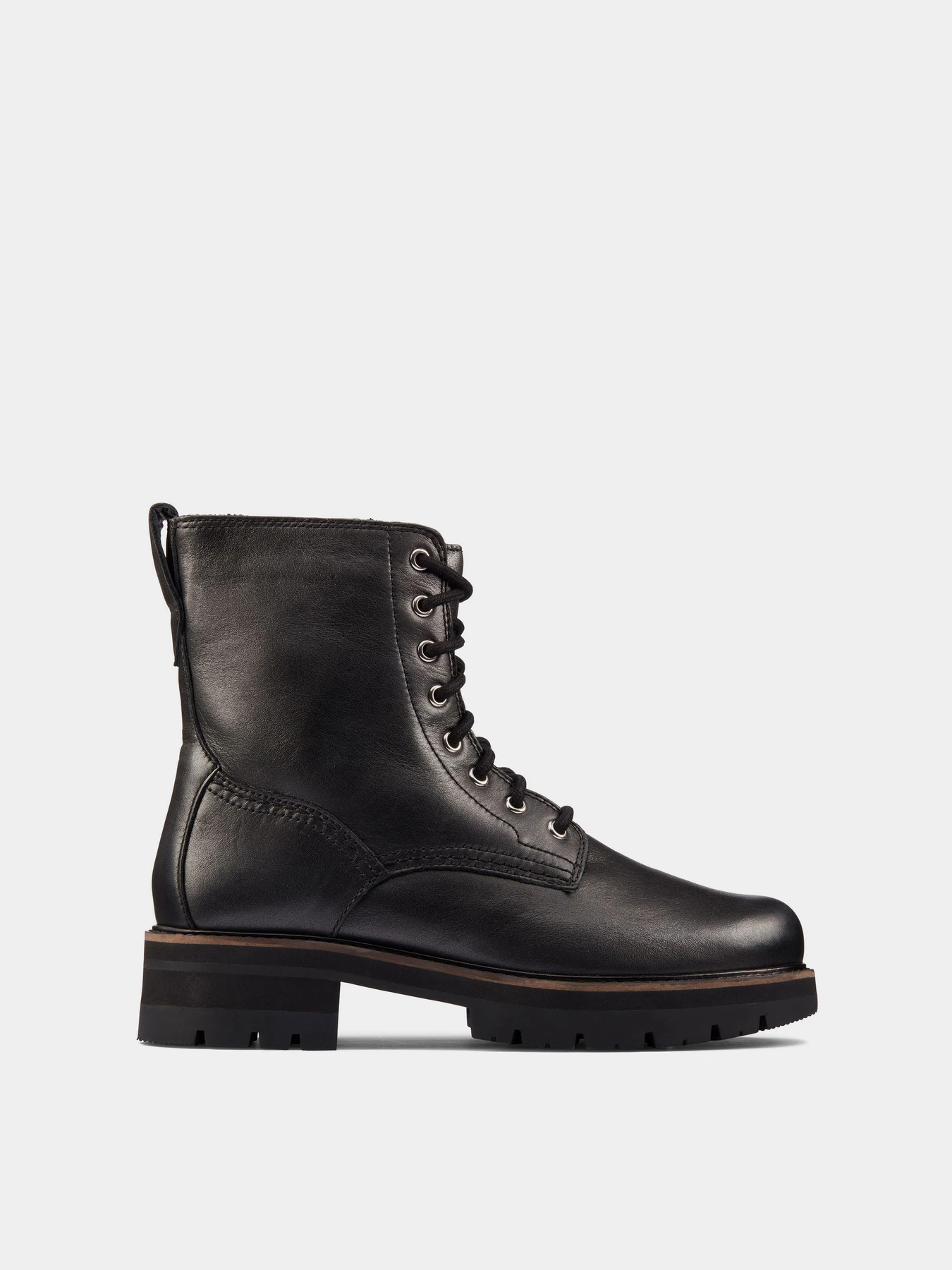 Ботинки и сапоги Clarks модель 2616-1386 Ботинки и сапоги Clarks модель 2616-1386 Фото