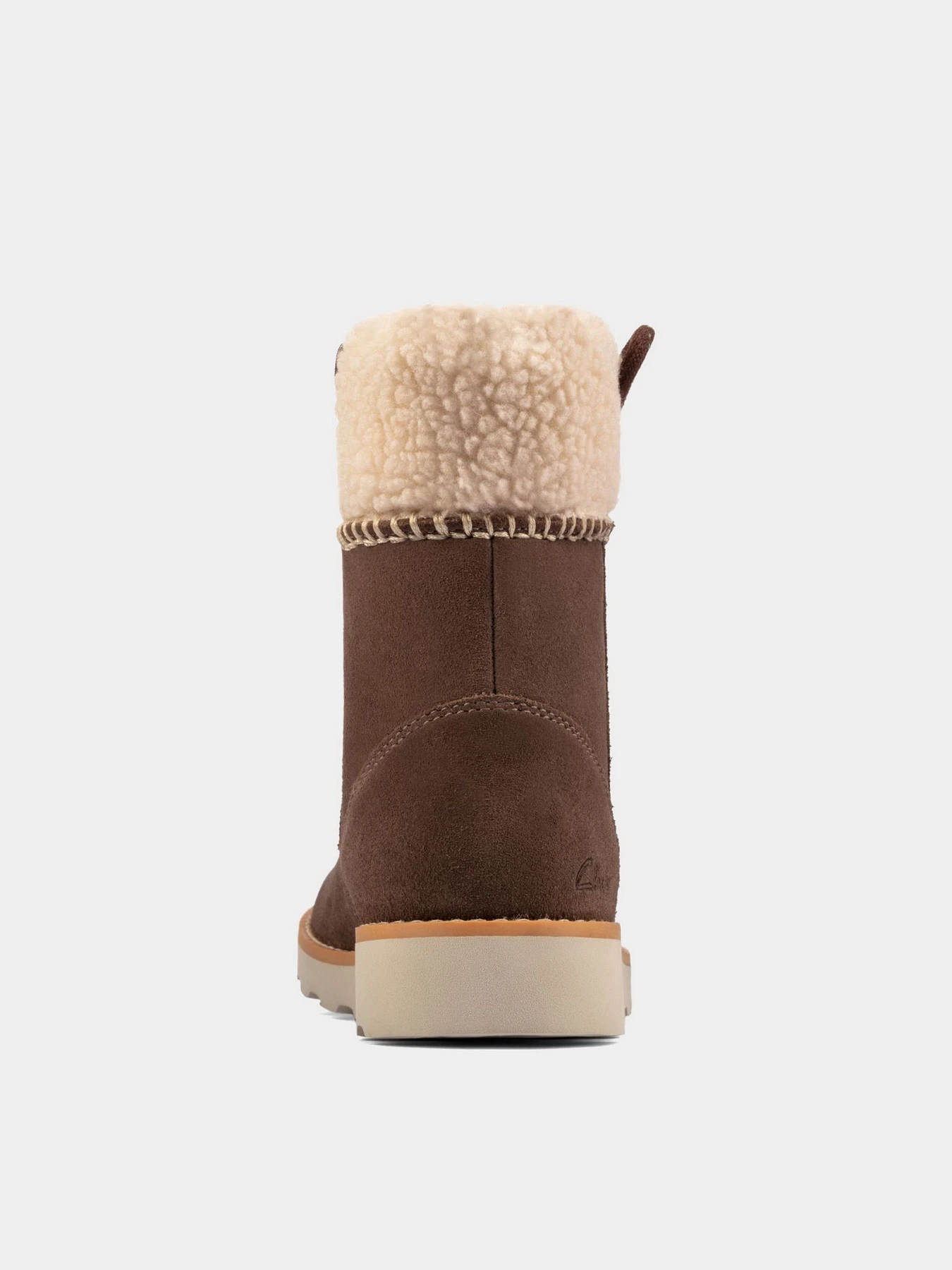 Ботинки и сапоги Clarks модель 2616-2081 Ботинки и сапоги Clarks модель 2616-2081 Фото