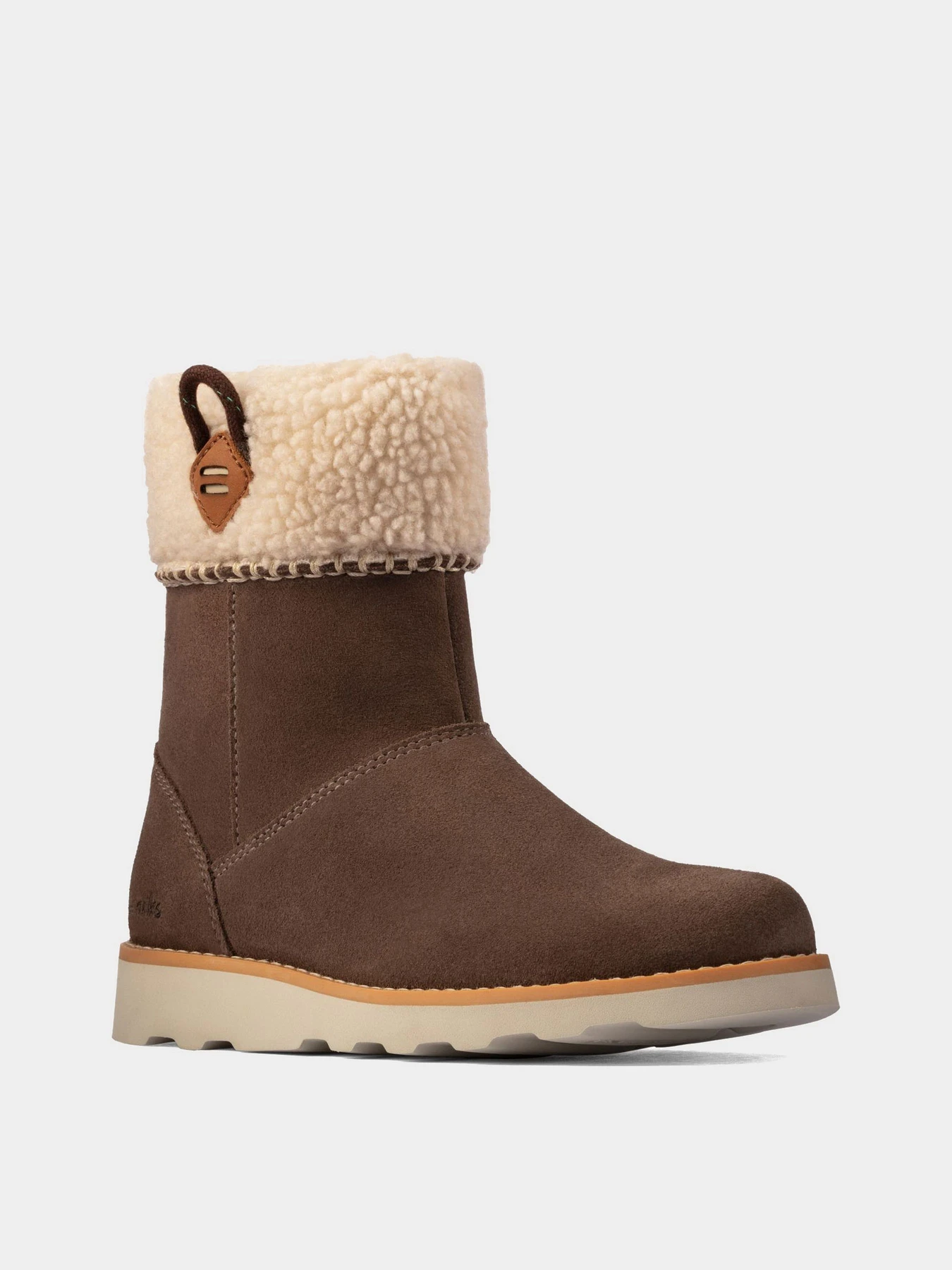 Ботинки и сапоги Clarks модель 2616-2081 Ботинки и сапоги Clarks модель 2616-2081 Фото