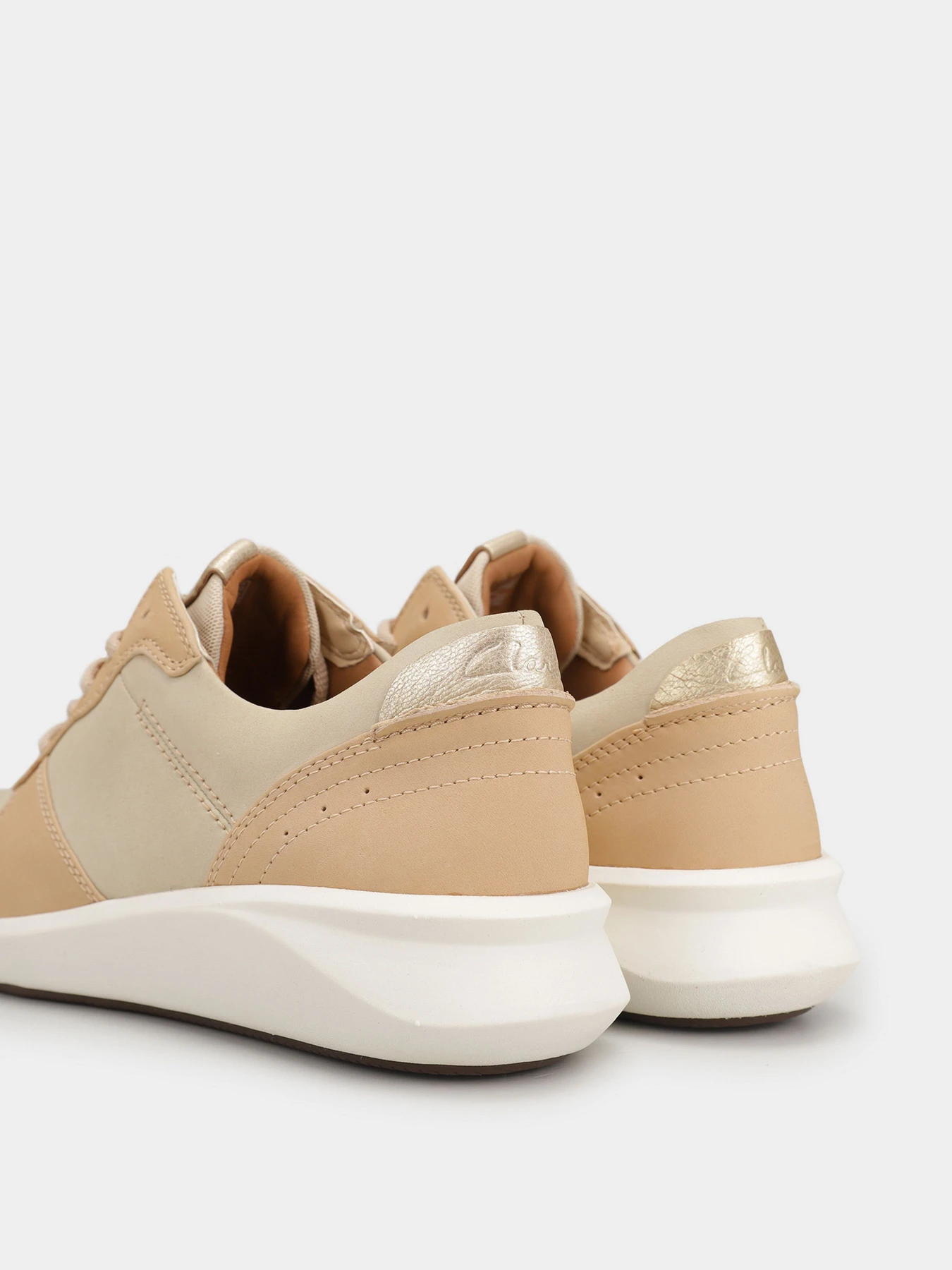 Кроссовки Clarks модель 2616-4325 Кроссовки Clarks модель 2616-4325 Фото