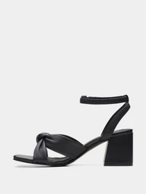 Сандалии Clarks модель 2616-6749 Фото