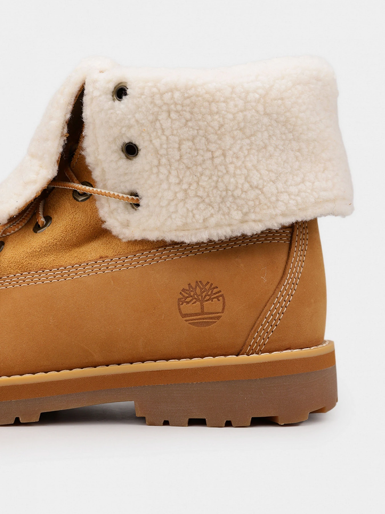 Ботинки и сапоги Timberland модель A2NUH Ботинки и сапоги Timberland модель A2NUH Фото