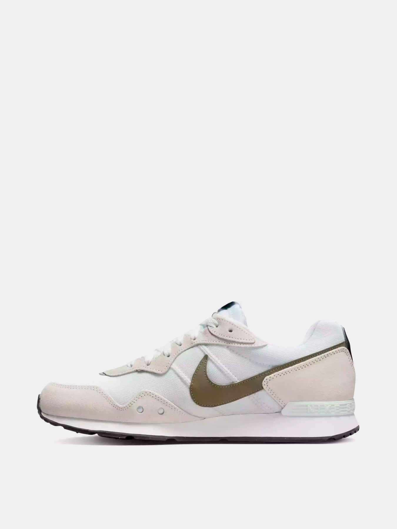 Кроссовки NIKE модель CK2944-101 Кроссовки NIKE модель CK2944-101 Фото