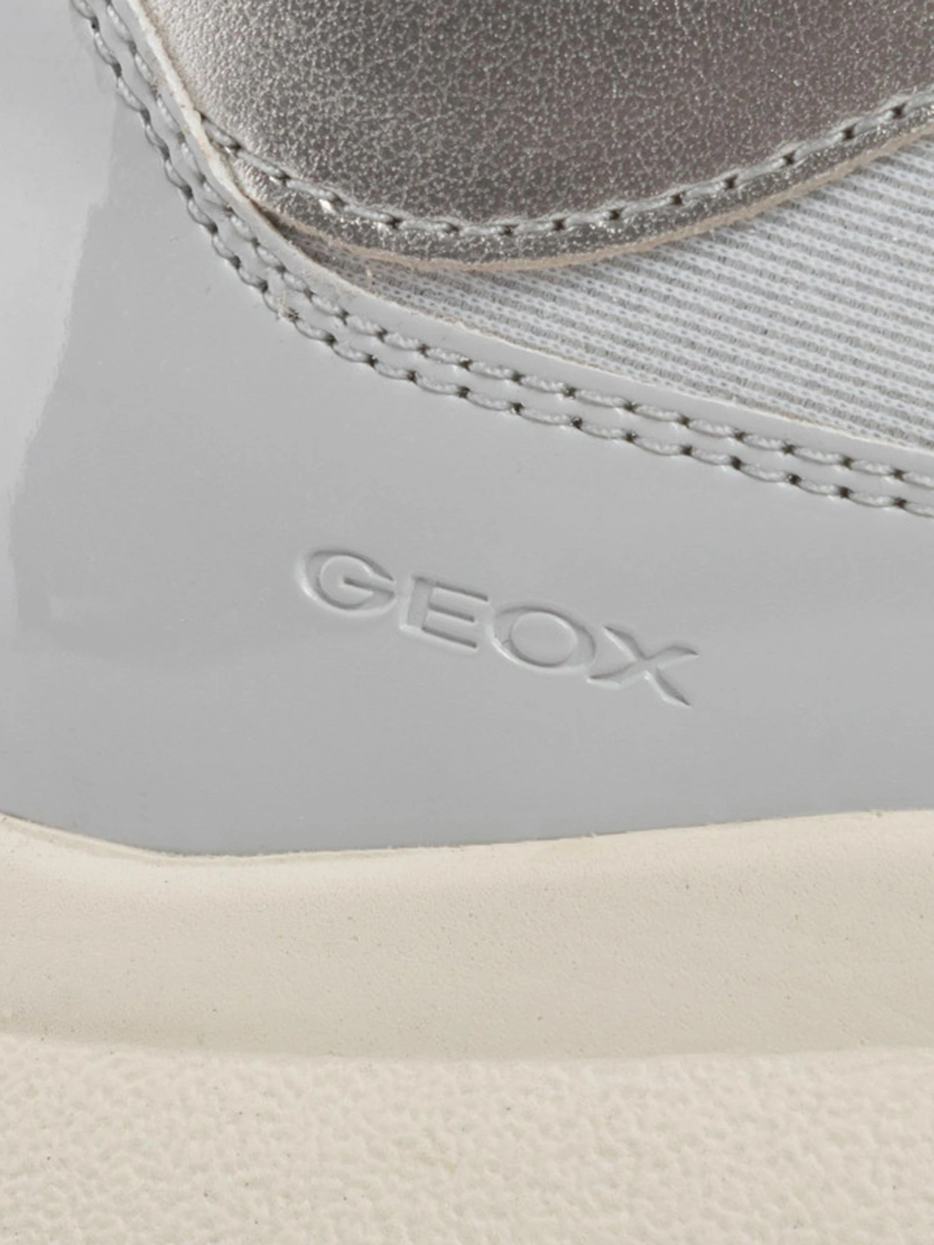 Кроссовки Geox модель D029GB-0EWHH-C1010 Кроссовки Geox модель D029GB-0EWHH-C1010 Фото