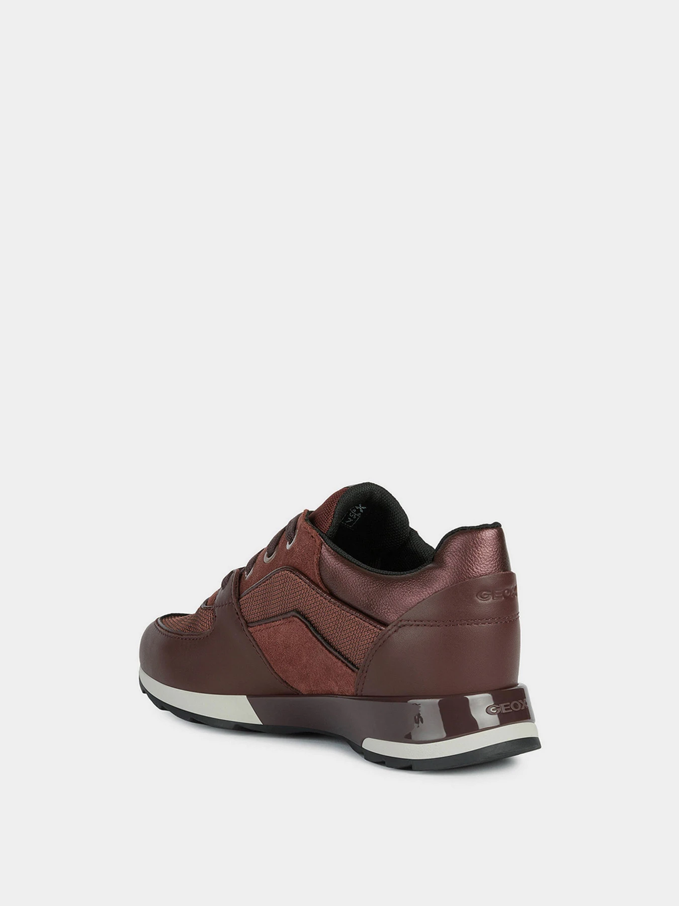 Кроссовки Geox модель D16LYC-04311-CA7J6 Кроссовки Geox модель D16LYC-04311-CA7J6 Фото