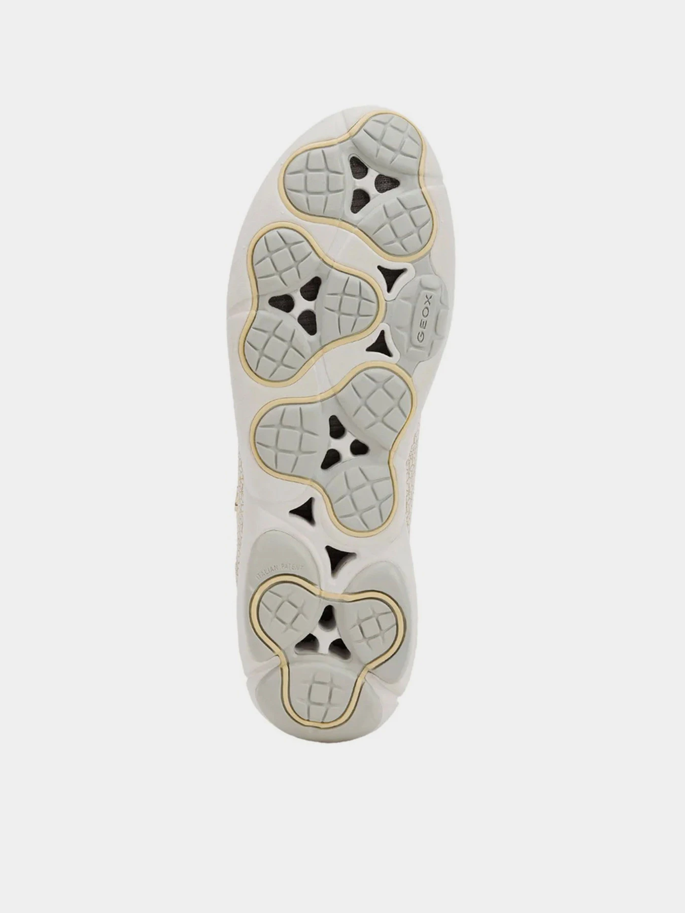 Кроссовки Geox модель D941EE-000ZG-C0716 Кроссовки Geox модель D941EE-000ZG-C0716 Фото