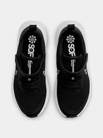 Кроссовки NIKE модель DA2777-003 Фото