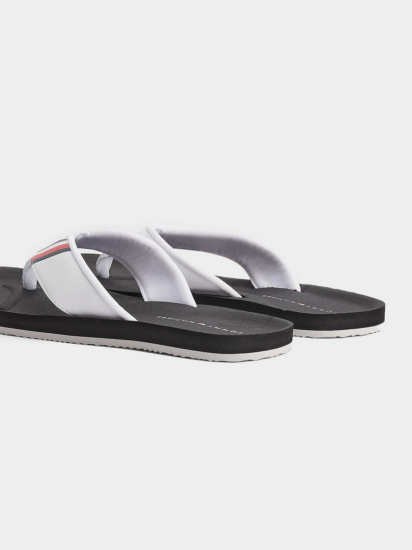Шлёпанцы Tommy Hilfiger модель FM0FM04065-YBR Фото