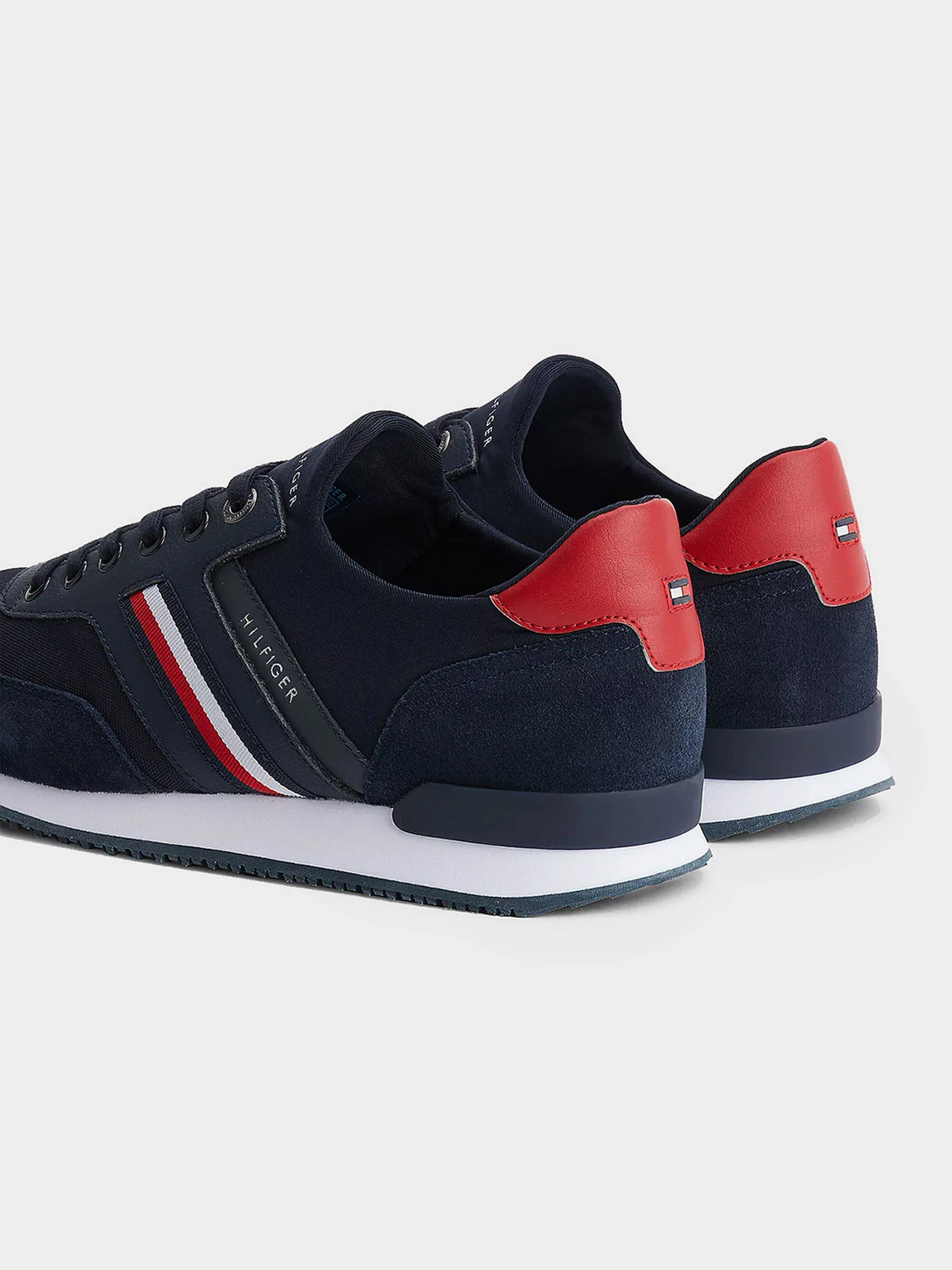 Кроссовки Tommy Hilfiger модель FM0FM04137-DW5 Кроссовки Tommy Hilfiger модель FM0FM04137-DW5 Фото