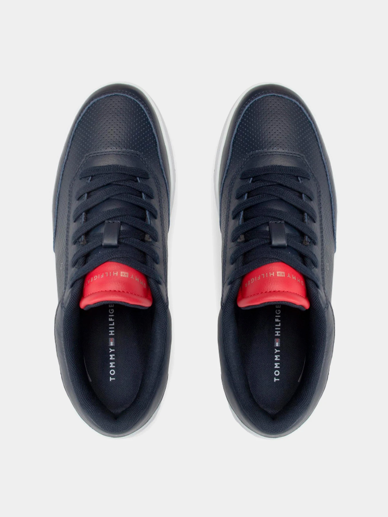 Кроссовки Tommy Hilfiger модель FM0FM04145-DW5 Кроссовки Tommy Hilfiger модель FM0FM04145-DW5 Фото
