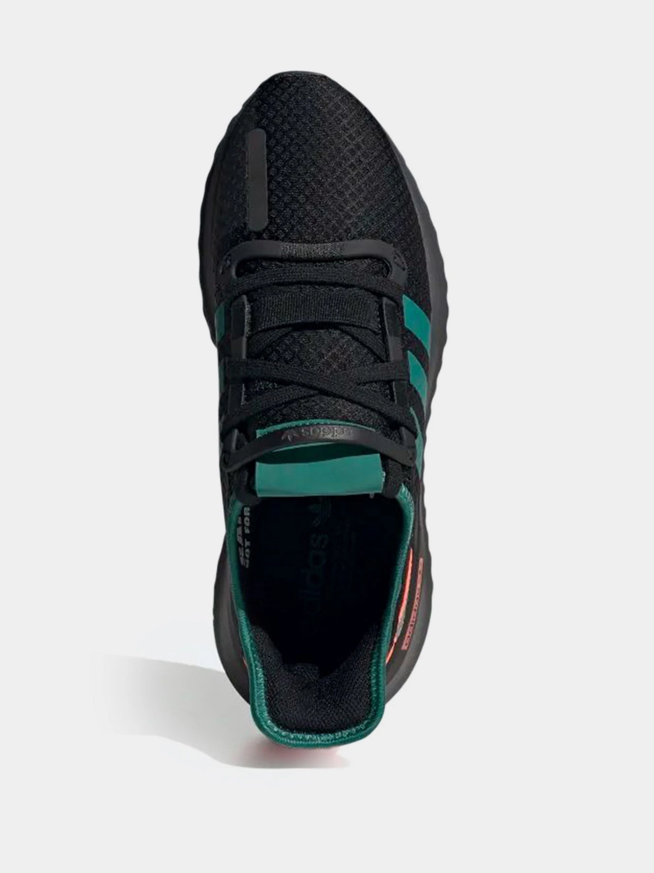 Кроссовки Adidas модель FV9252 Кроссовки Adidas модель FV9252 Фото