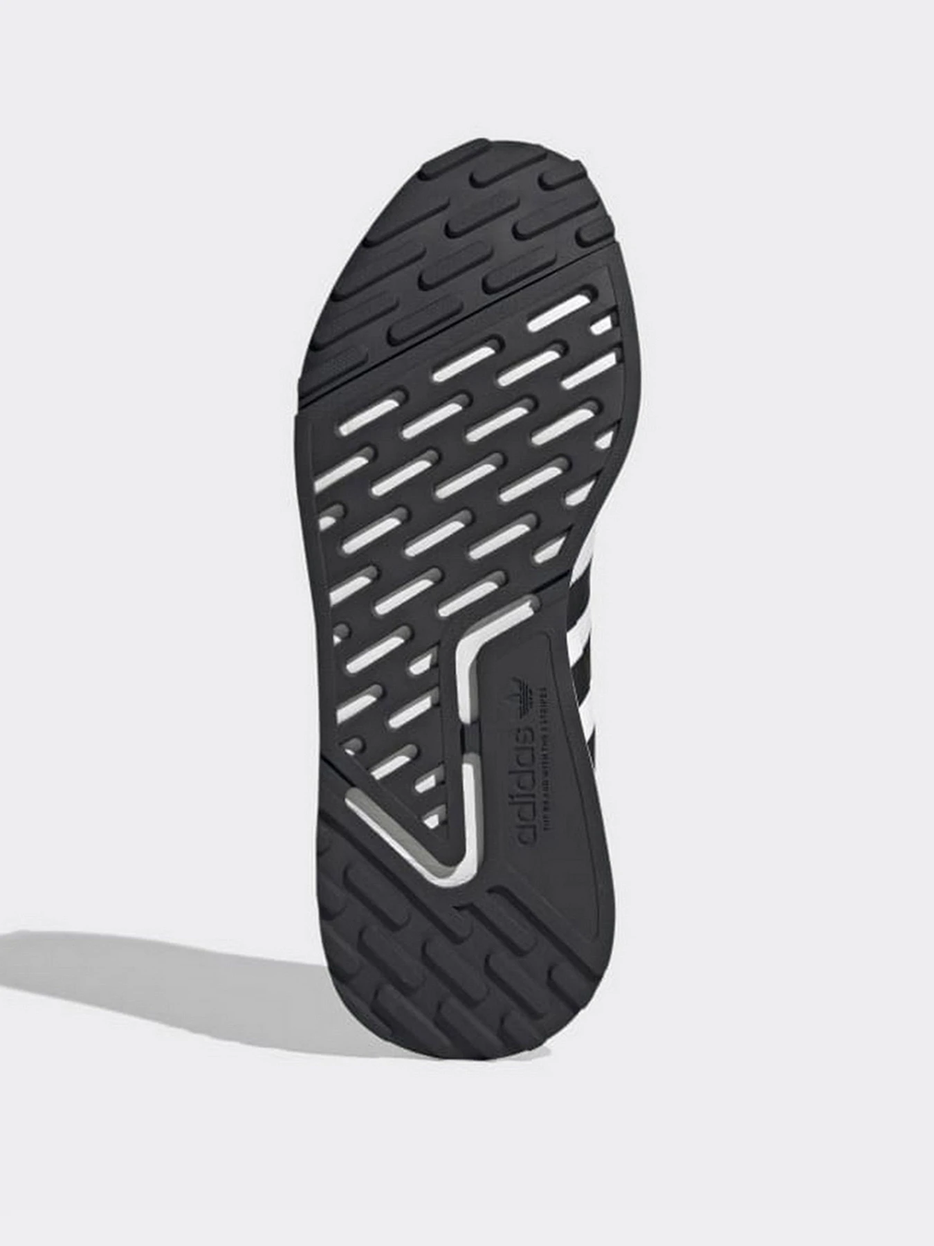 Кроссовки Adidas модель FX5118 Кроссовки Adidas модель FX5118 Фото