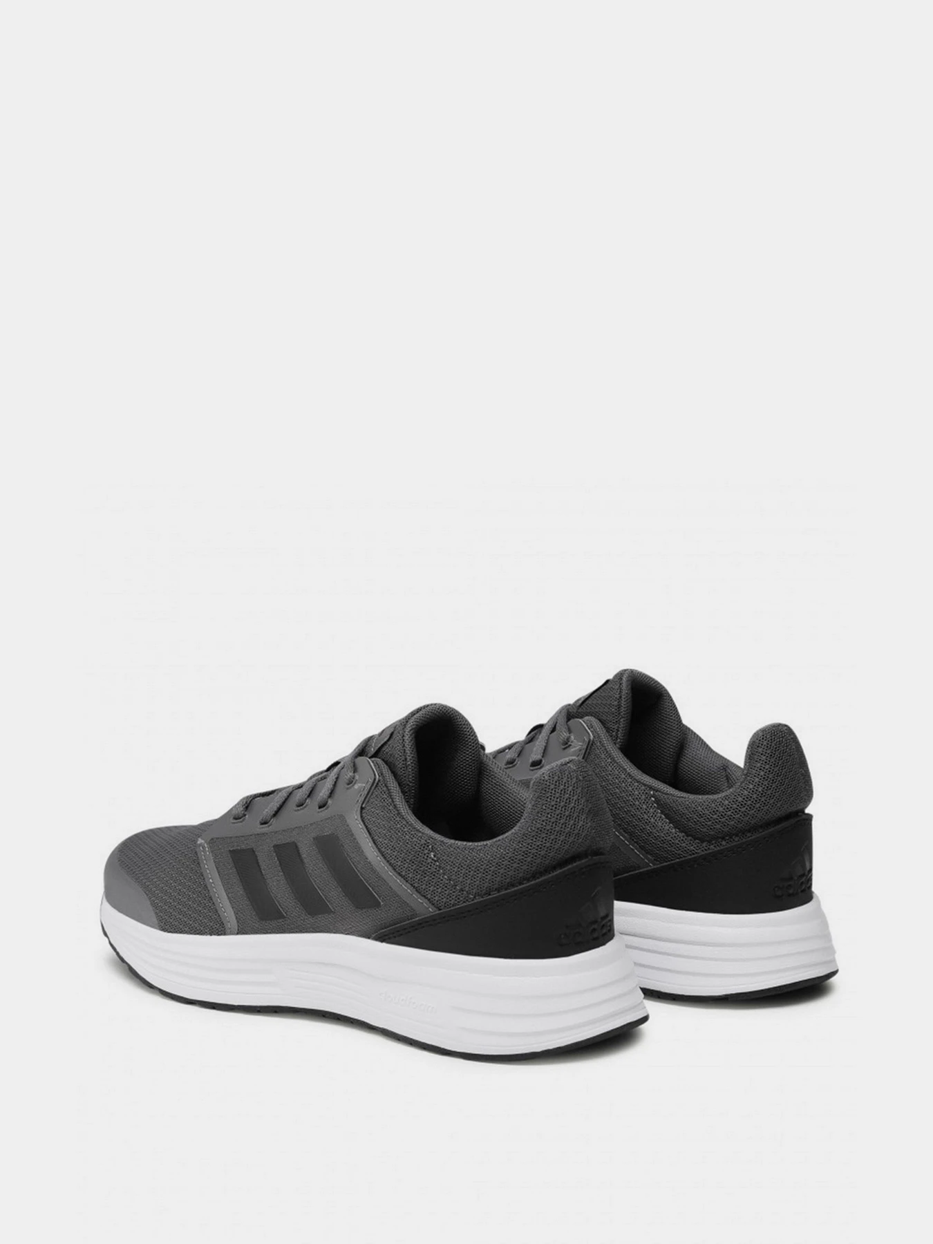 Кроссовки Adidas модель FY6717 Кроссовки Adidas модель FY6717 Фото