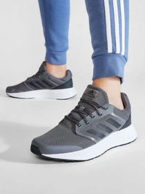Кроссовки Adidas модель FY6717 Фото