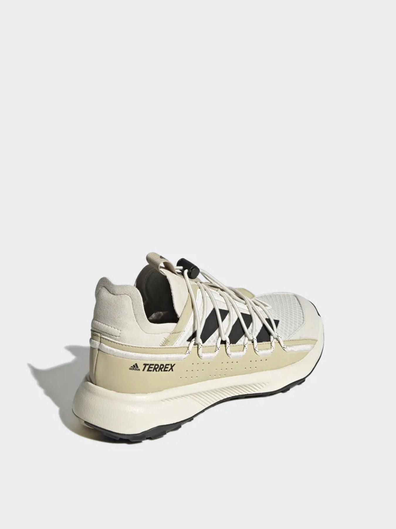 Кроссовки Adidas модель FZ2230 Кроссовки Adidas модель FZ2230 Фото