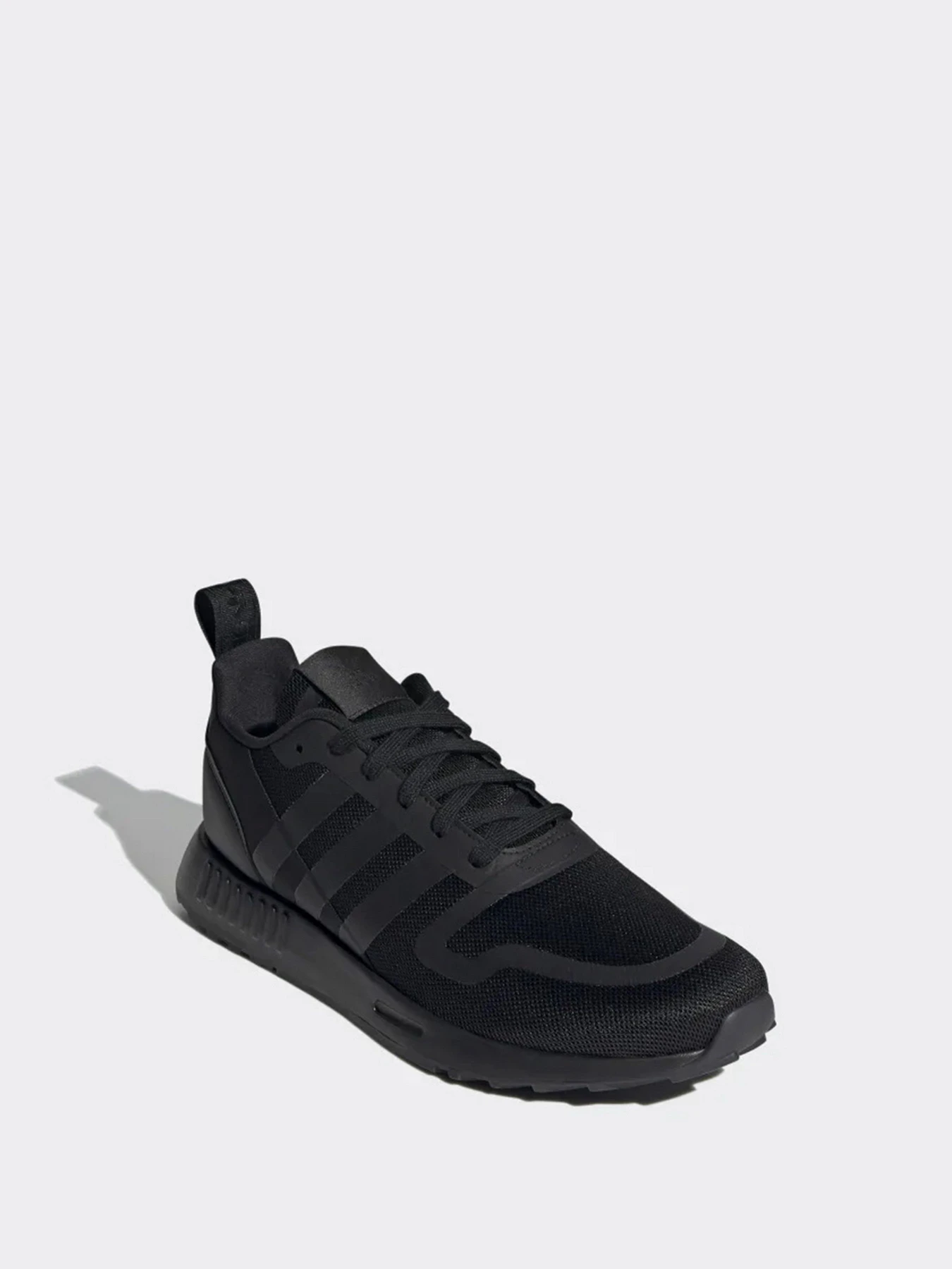 Кроссовки Adidas модель FZ3438 Кроссовки Adidas модель FZ3438 Фото