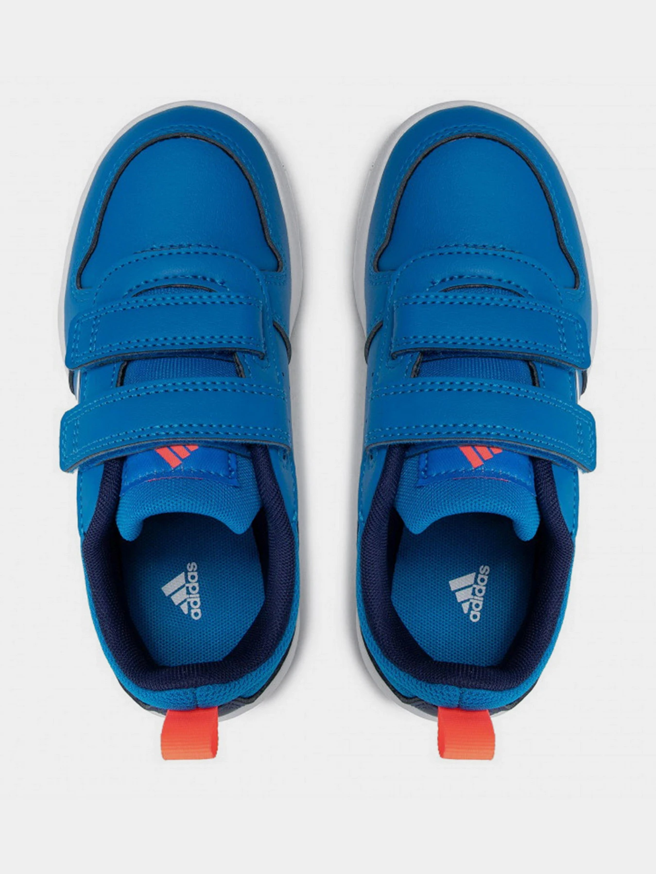 Кроссовки Adidas модель GW9074 Кроссовки Adidas модель GW9074 Фото