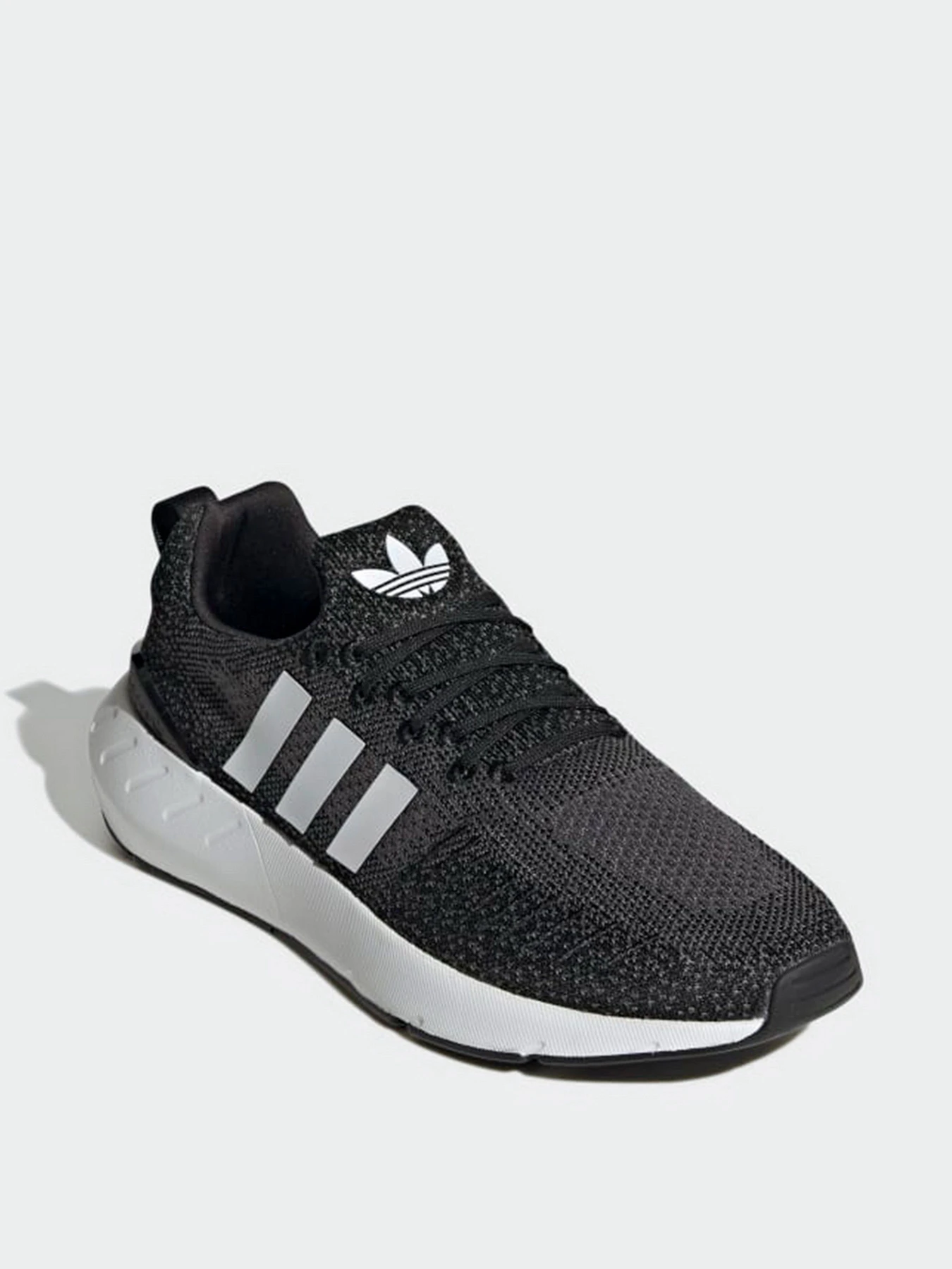 Кроссовки Adidas модель GZ3496 Кроссовки Adidas модель GZ3496 Фото