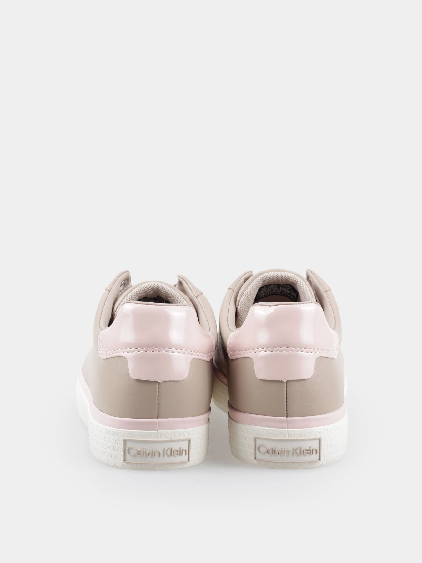 Кеды Calvin Klein модель HW0HW01066-PCV Кеды Calvin Klein модель HW0HW01066-PCV Фото