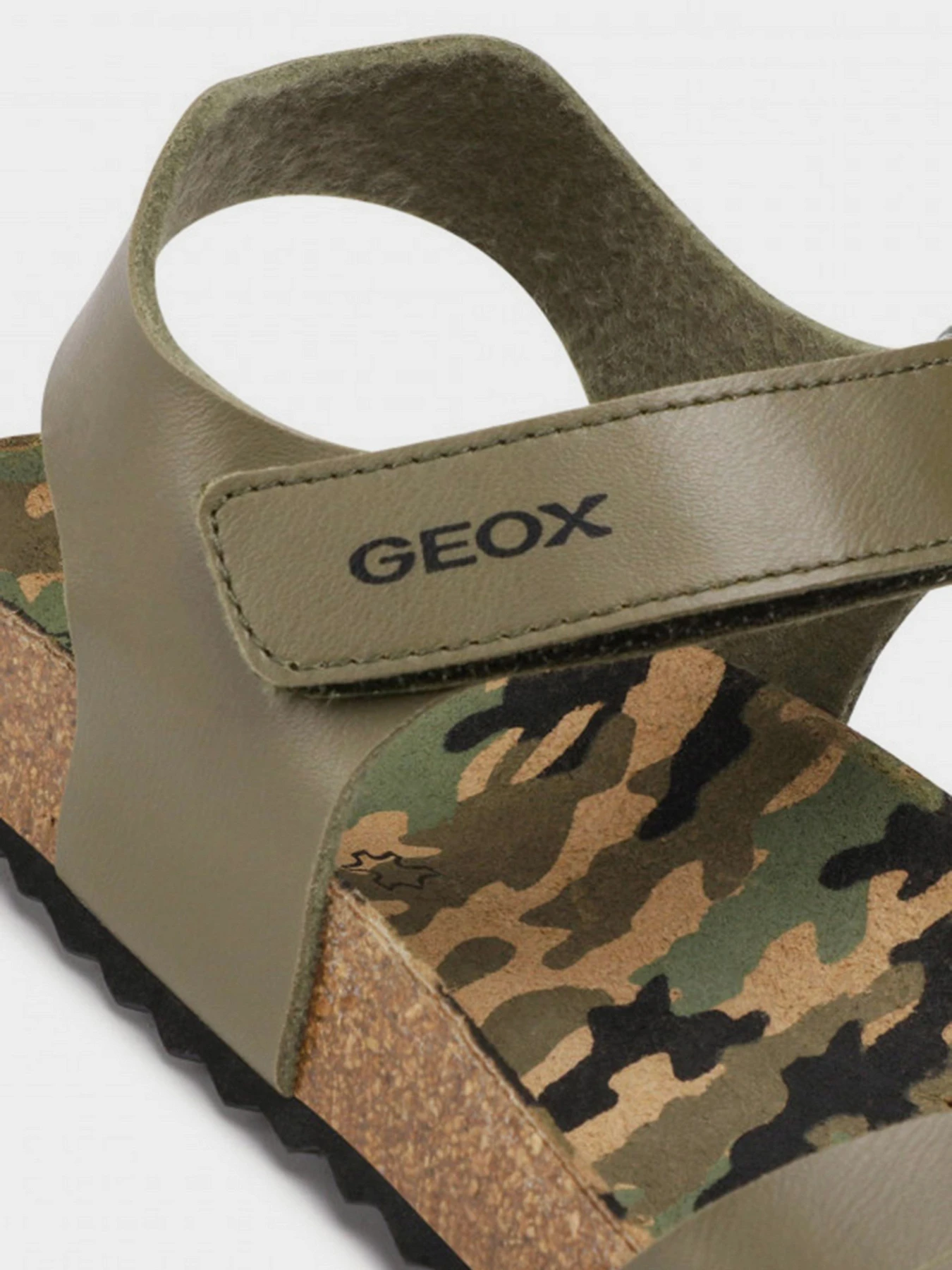 Сандалии Geox модель J028LB-000BC-C0498 Сандалии Geox модель J028LB-000BC-C0498 Фото