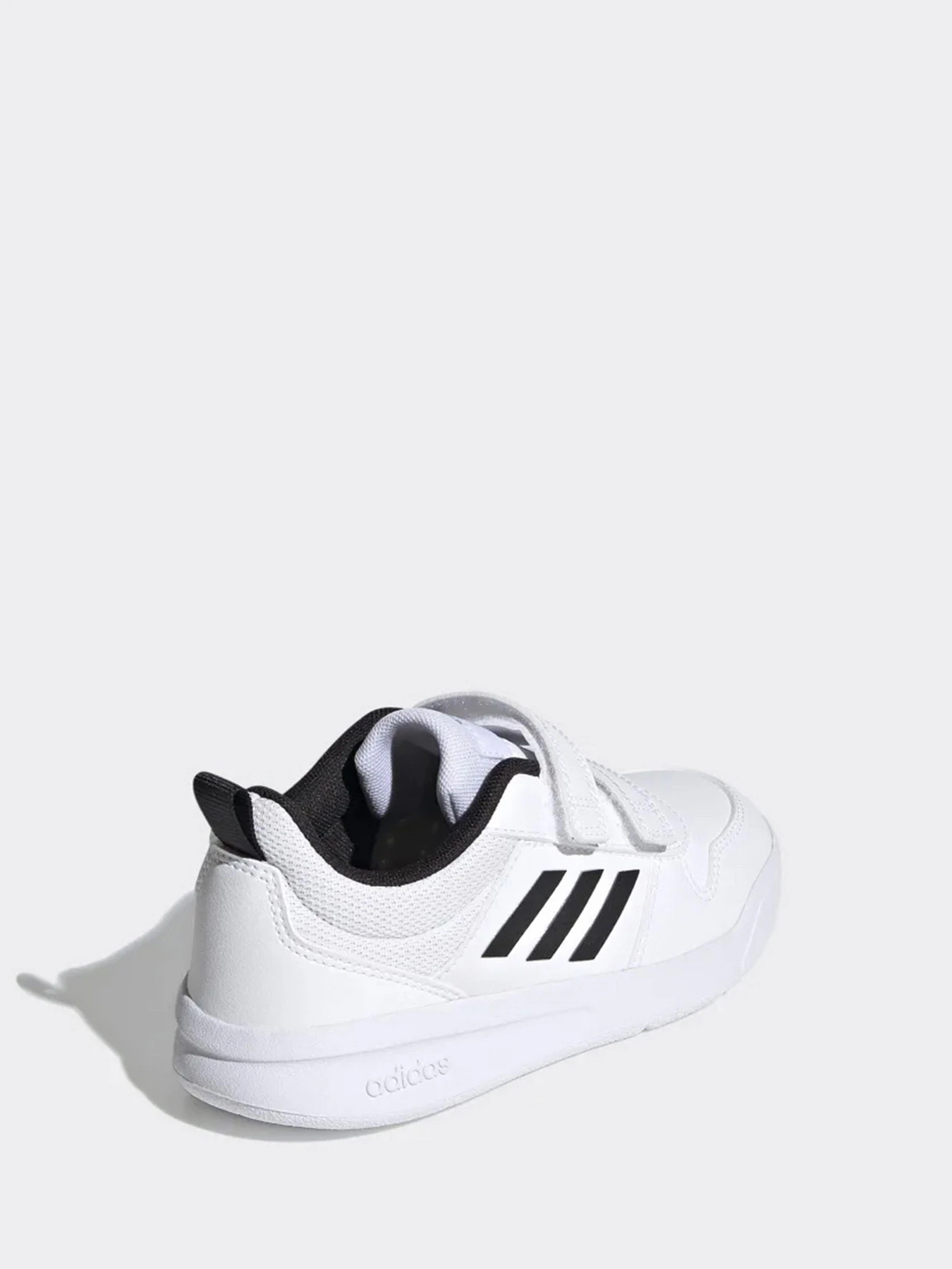 Кроссовки Adidas модель S24051 Кроссовки Adidas модель S24051 Фото