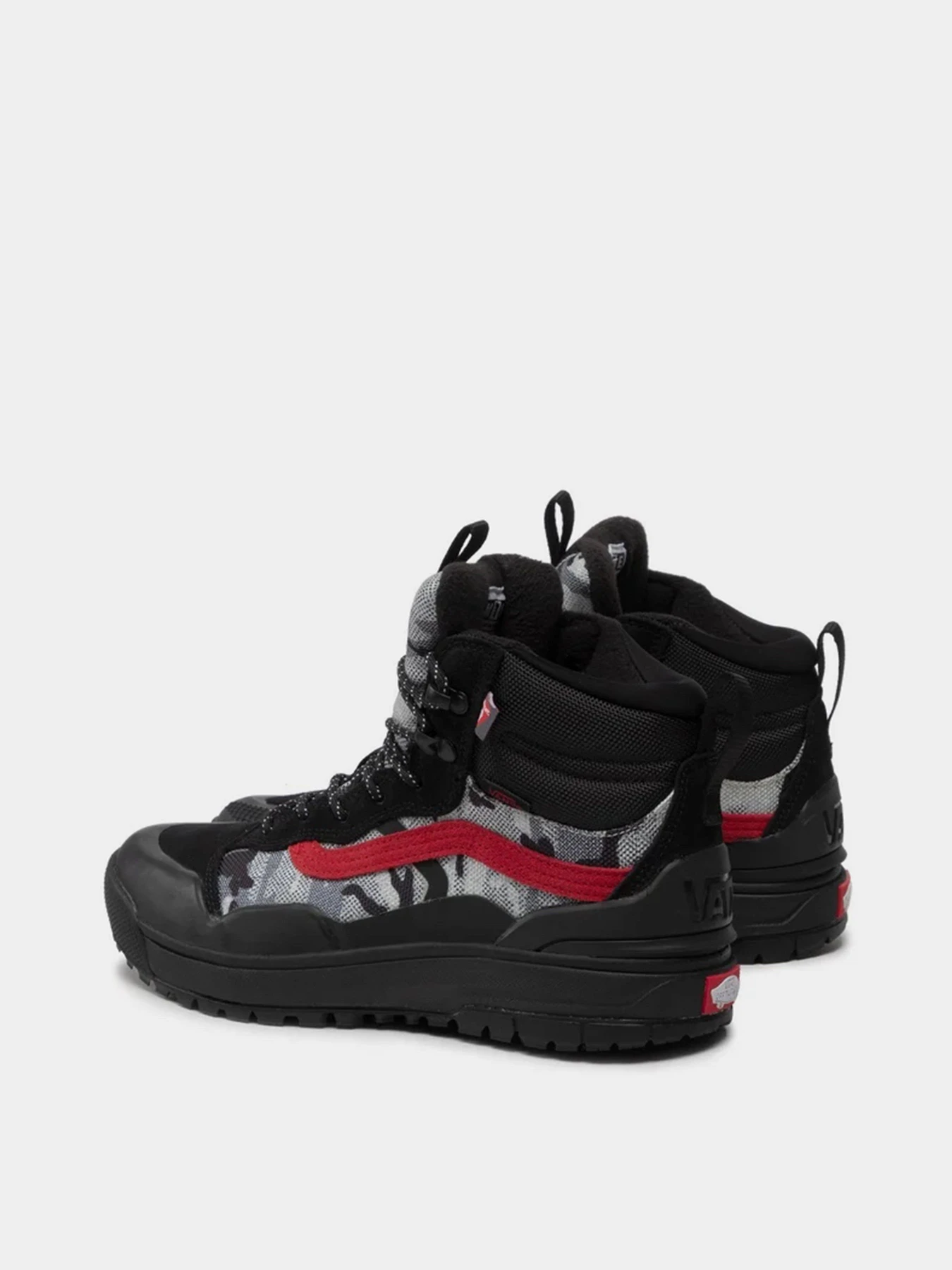 Ботинки и сапоги Vans модель VN0A4BVSBLK1 Ботинки и сапоги Vans модель VN0A4BVSBLK1 Фото