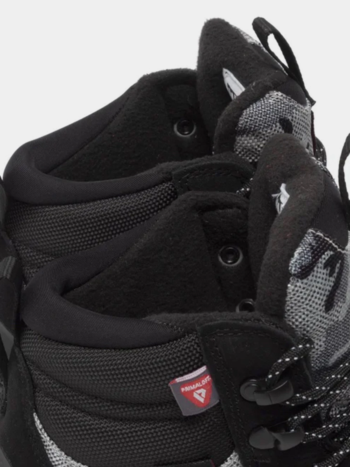 Ботинки и сапоги Vans модель VN0A4BVSBLK1 Ботинки и сапоги Vans модель VN0A4BVSBLK1 Фото
