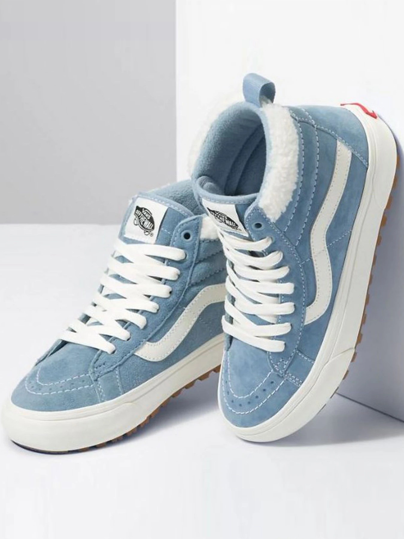 Ботинки и сапоги Vans модель VN0A5HZYBD21 Ботинки и сапоги Vans модель VN0A5HZYBD21 Фото