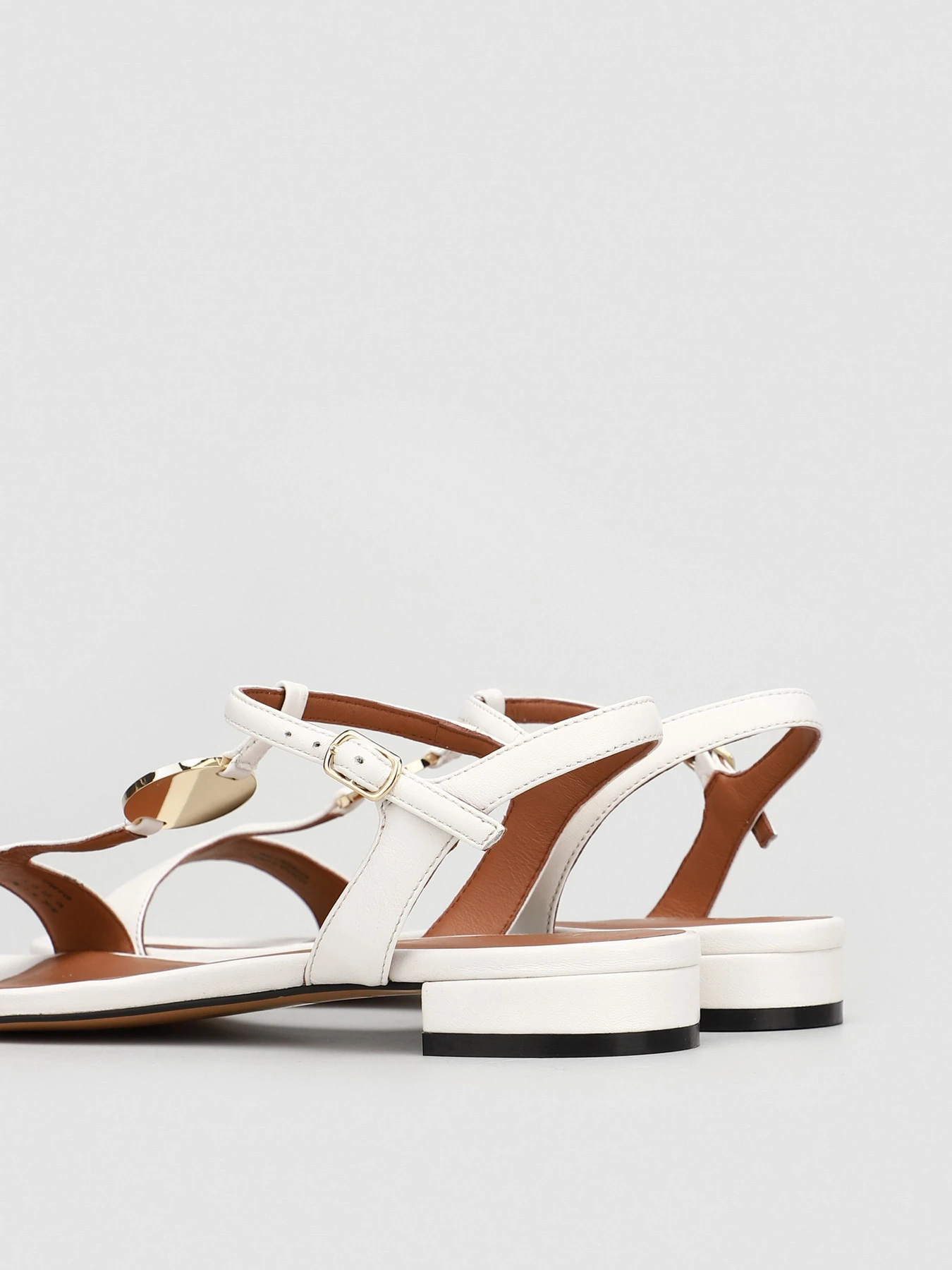 Сандалии Emporio Armani модель X3P640-XF438-00001 Фото