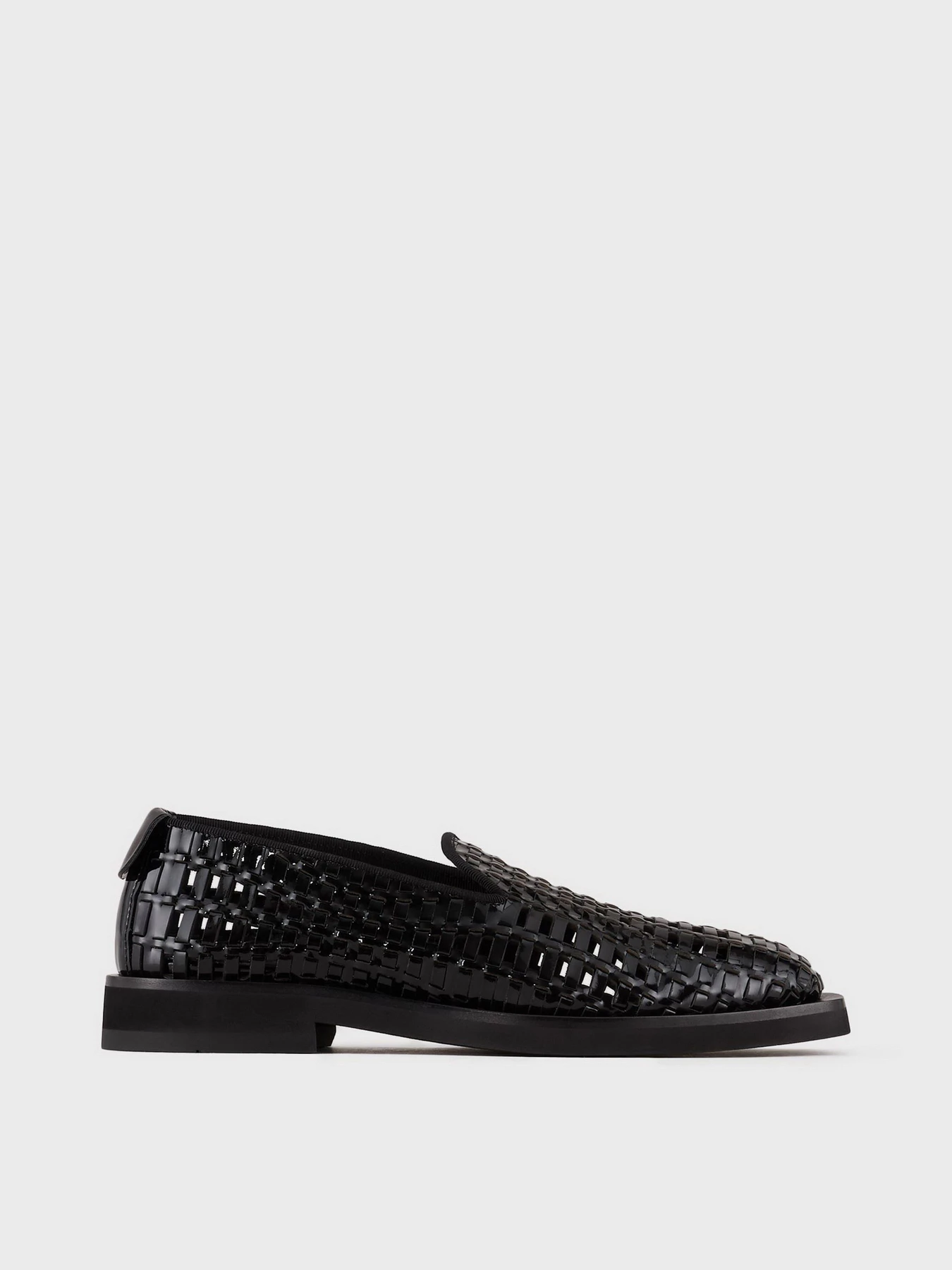 Сандалии Emporio Armani модель X4J104-XM933-00002 Фото