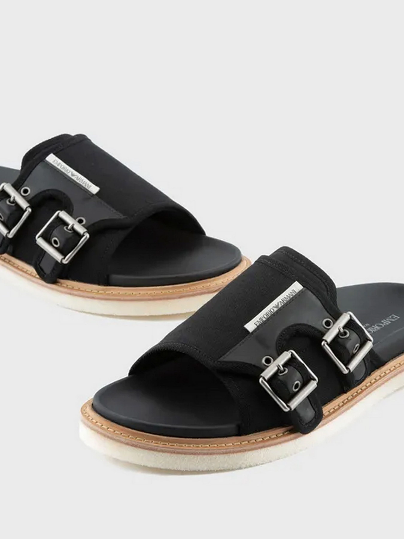Шлёпанцы Emporio Armani модель X4P118-XN290-K001 Фото