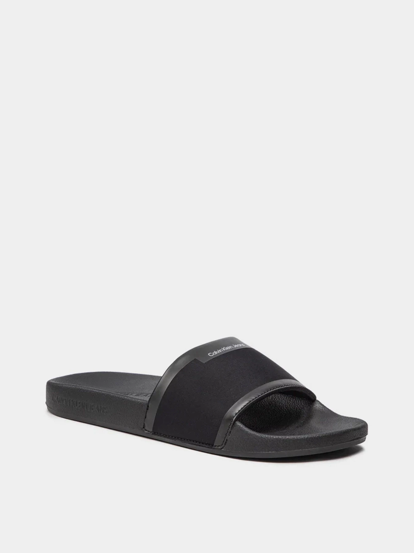 Шлёпанцы Calvin Klein модель YM0YM00447-BDS Шлёпанцы Calvin Klein модель YM0YM00447-BDS Фото