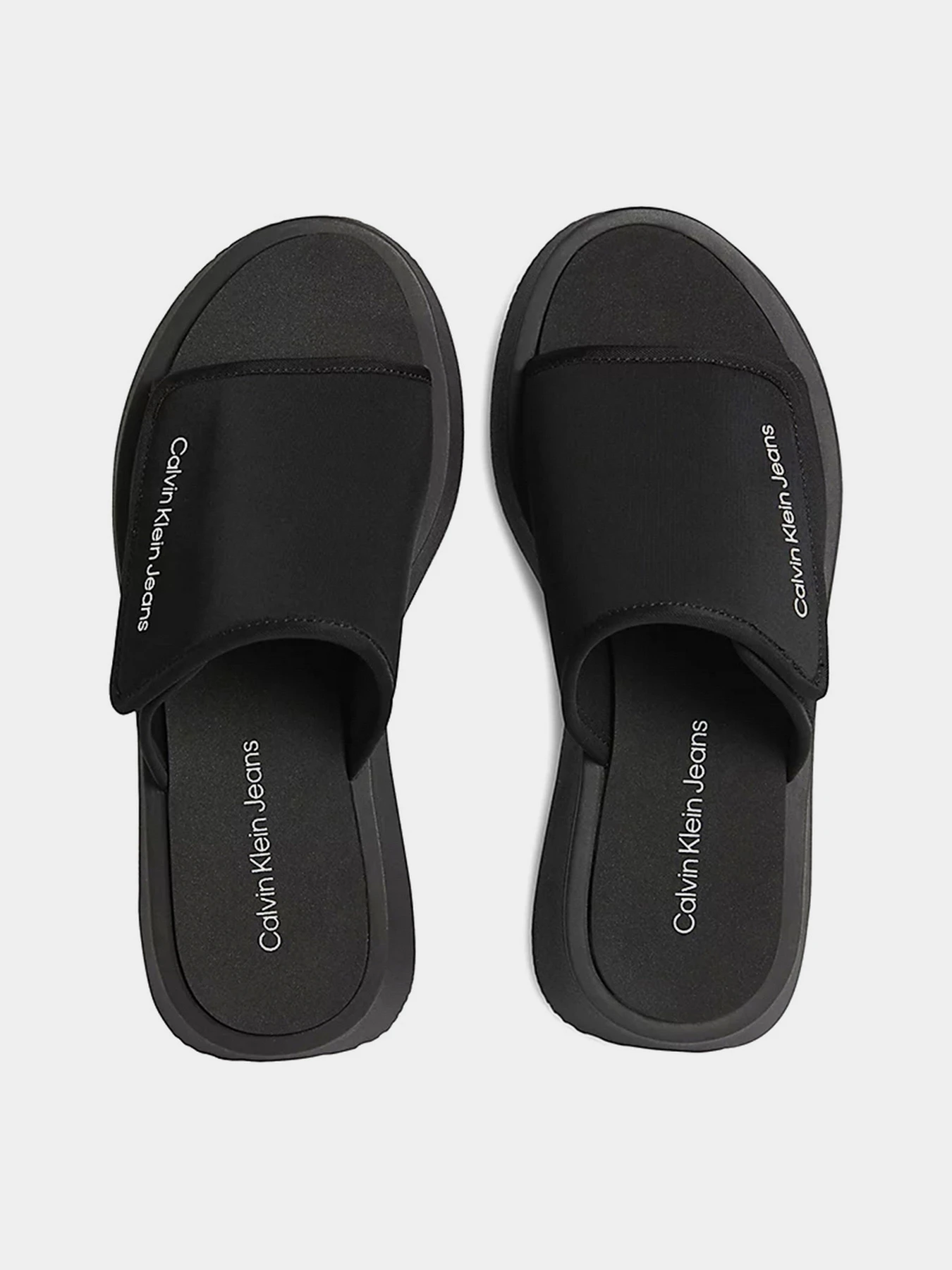 Шлёпанцы Calvin Klein модель YW0YW00672-BDS Фото