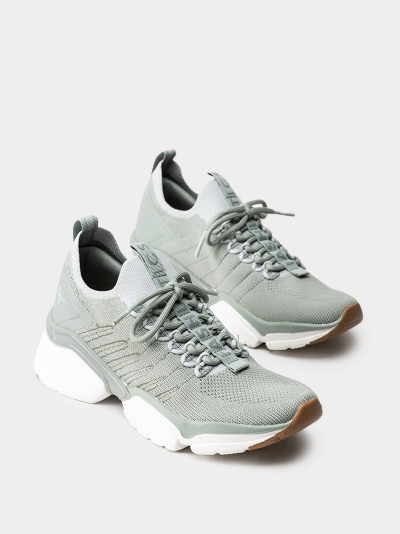 Кроссовки Tamaris модель 23775-28-747 LIGHT OLIVE Кроссовки Tamaris модель 23775-28-747 LIGHT OLIVE Фото