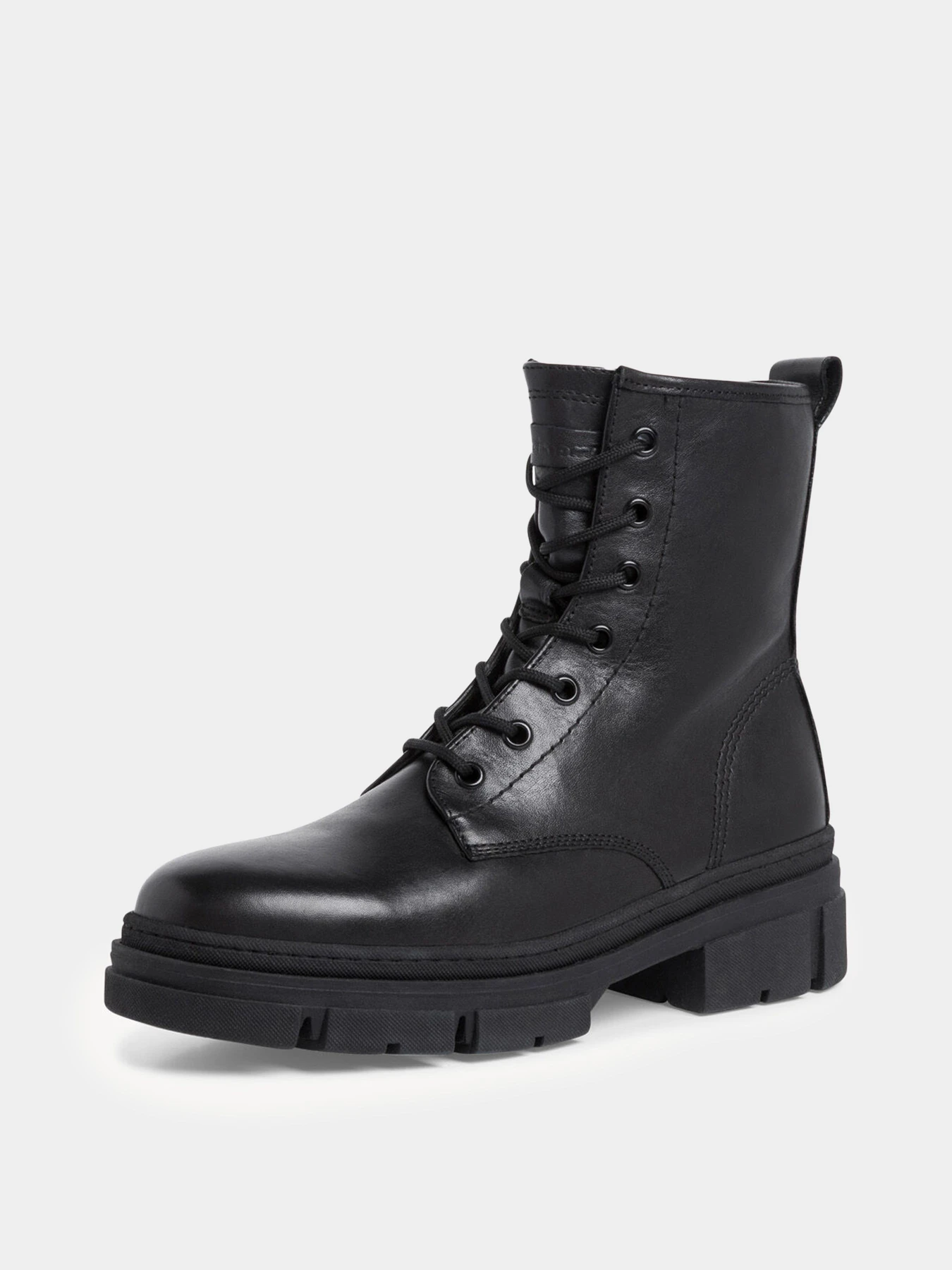 Ботинки и сапоги Tamaris модель 25203-29-003 BLACK LEATHER Ботинки и сапоги Tamaris модель 25203-29-003 BLACK LEATHER Фото