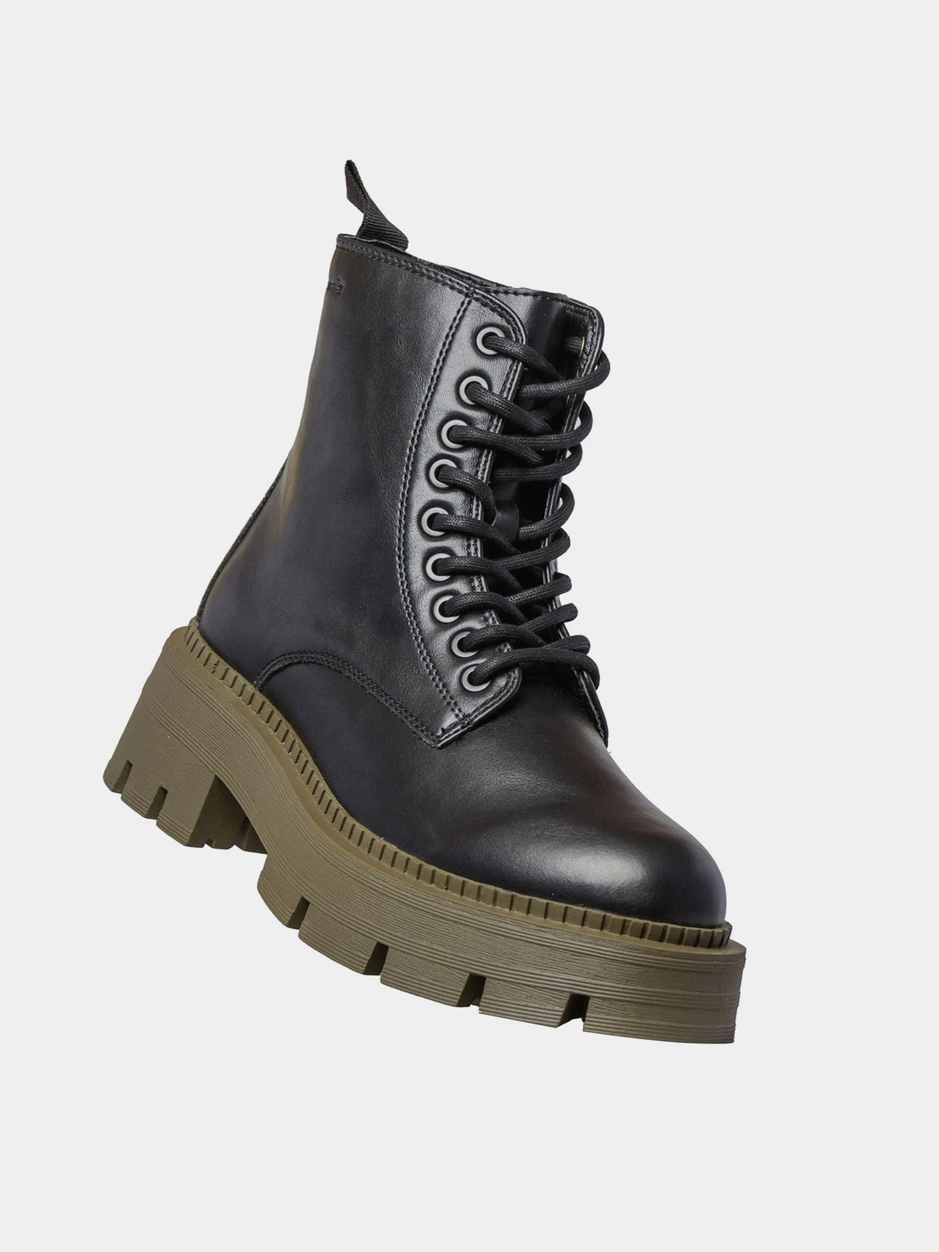 Ботинки и сапоги Tamaris модель 25286-29-077 BLACK/OLIVE Ботинки и сапоги Tamaris модель 25286-29-077 BLACK/OLIVE Фото