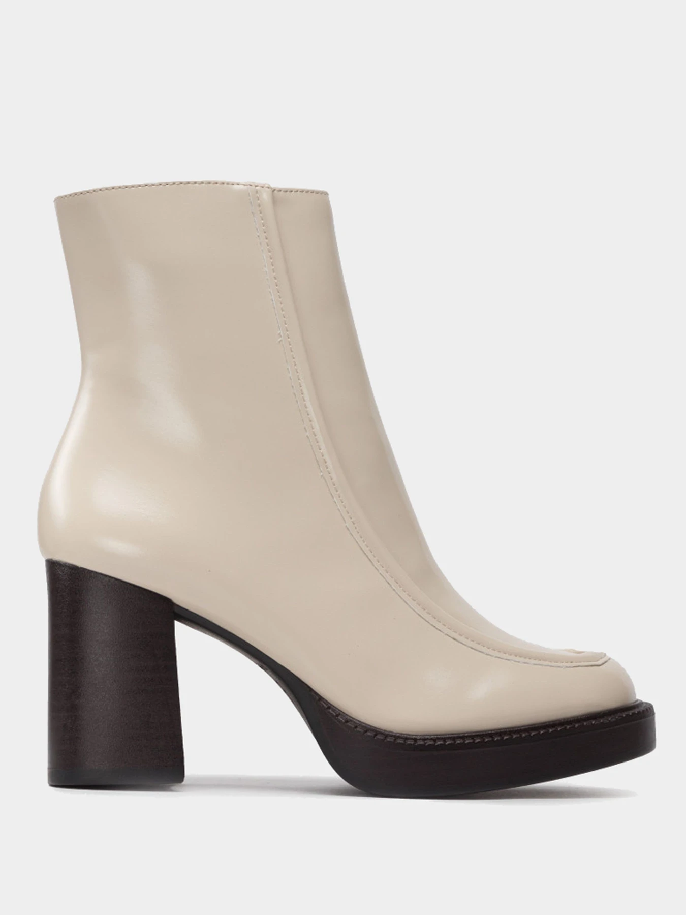 Ботинки и сапоги Tamaris модель 25318-29-418 IVORY Ботинки и сапоги Tamaris модель 25318-29-418 IVORY Фото