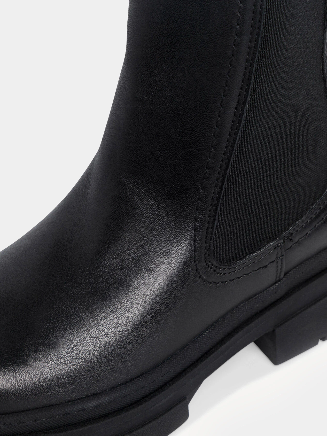 Ботинки и сапоги Tamaris модель 25901-29-003 BLACK LEATHER Ботинки и сапоги Tamaris модель 25901-29-003 BLACK LEATHER Фото