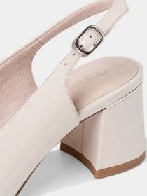 Туфли и лоферы Tamaris модель 29600-28-432 IVORY PATENT Фото