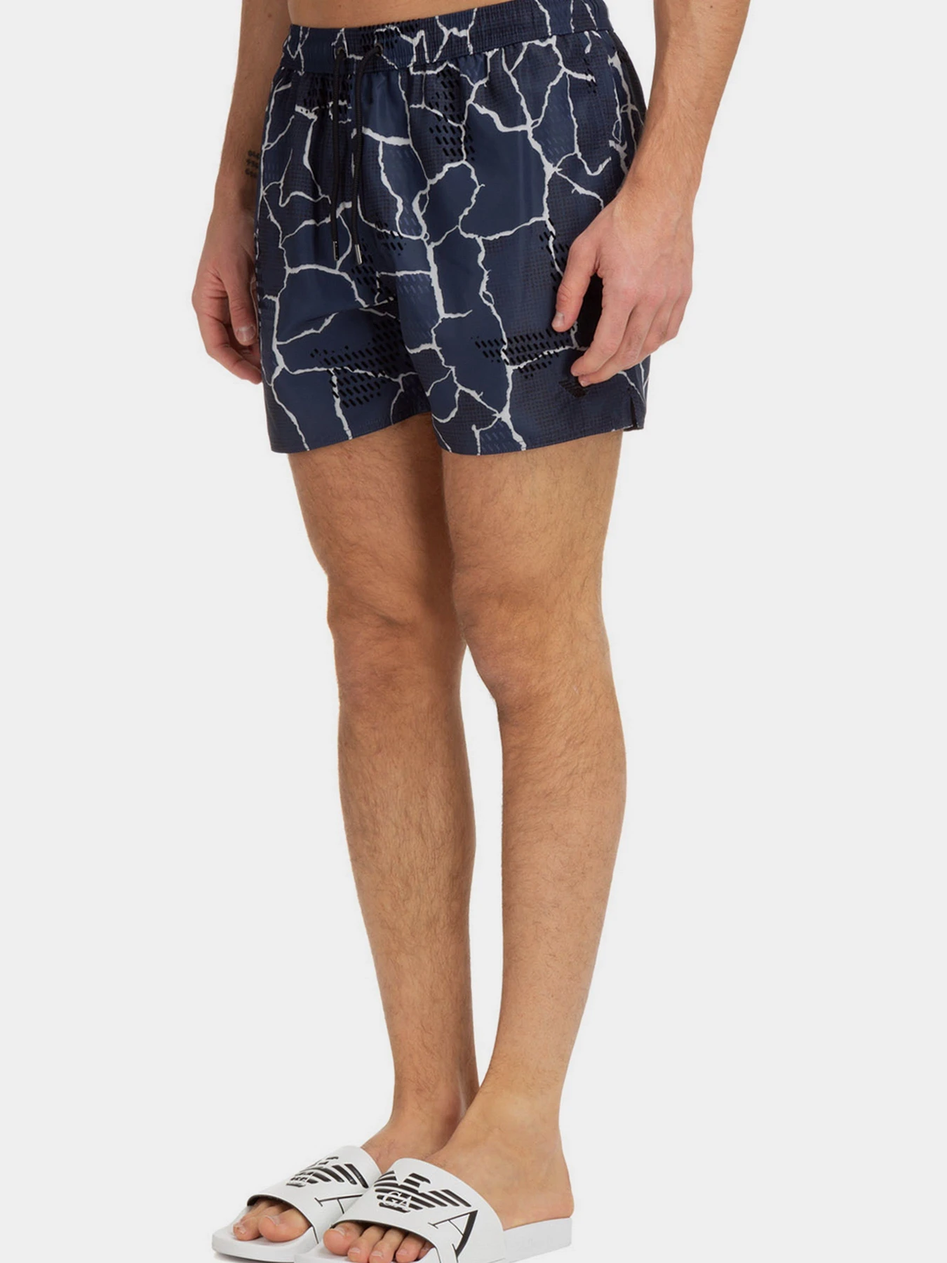 Одежда для пляжа Emporio Armani модель 211740-2R439-94635 Одежда для пляжа Emporio Armani модель 211740-2R439-94635 Фото