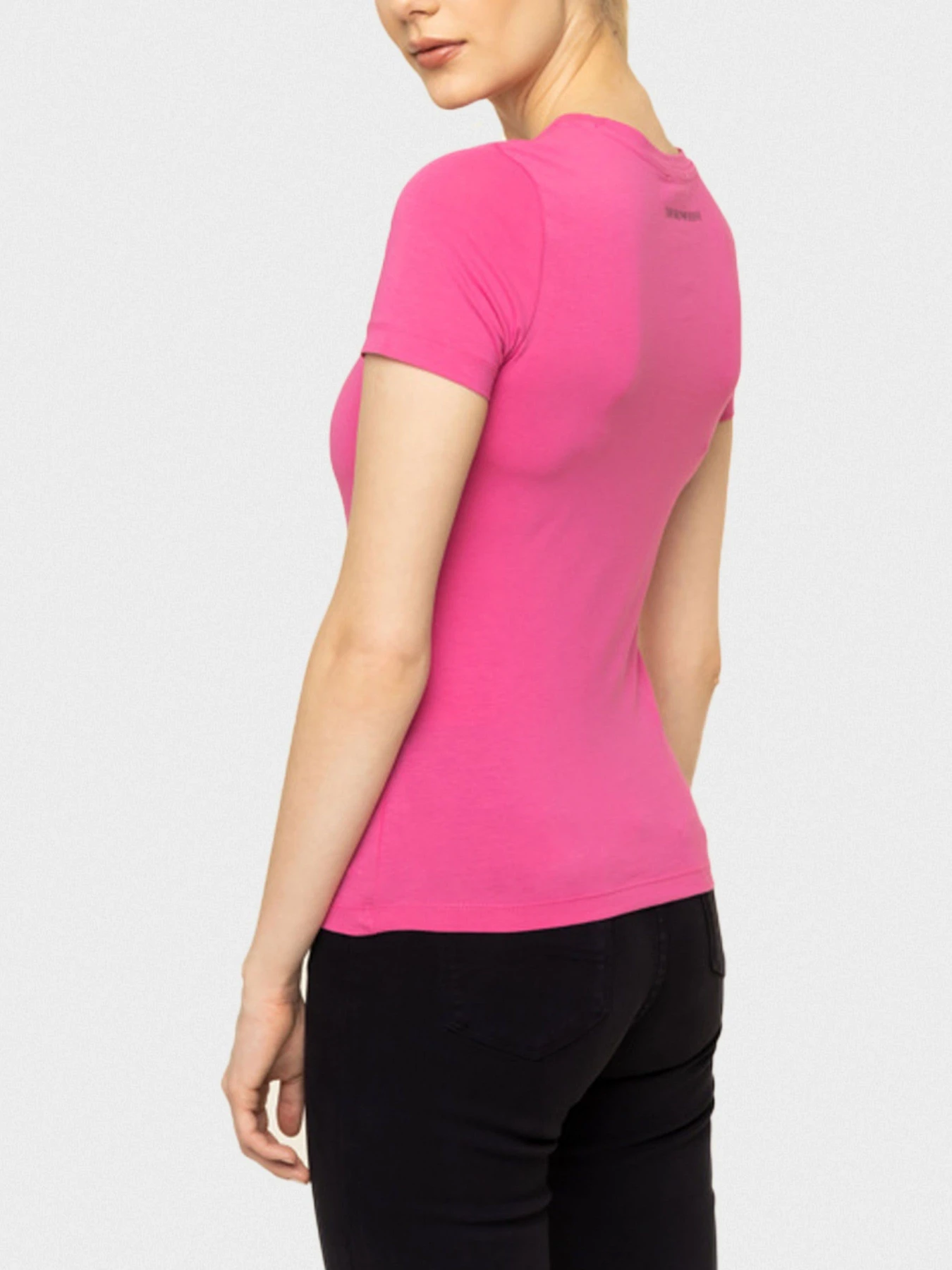 Футболки и поло Emporio Armani модель 3H2T8A-2J07Z-0309 Футболки и поло Emporio Armani модель 3H2T8A-2J07Z-0309 Фото