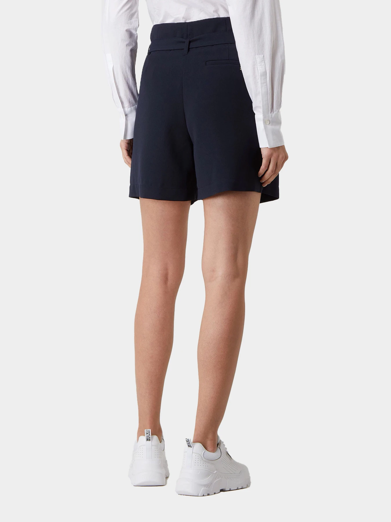Шорты Armani Exchange модель 3KYS35-YNV9Z-1593 Шорты Armani Exchange модель 3KYS35-YNV9Z-1593 Фото
