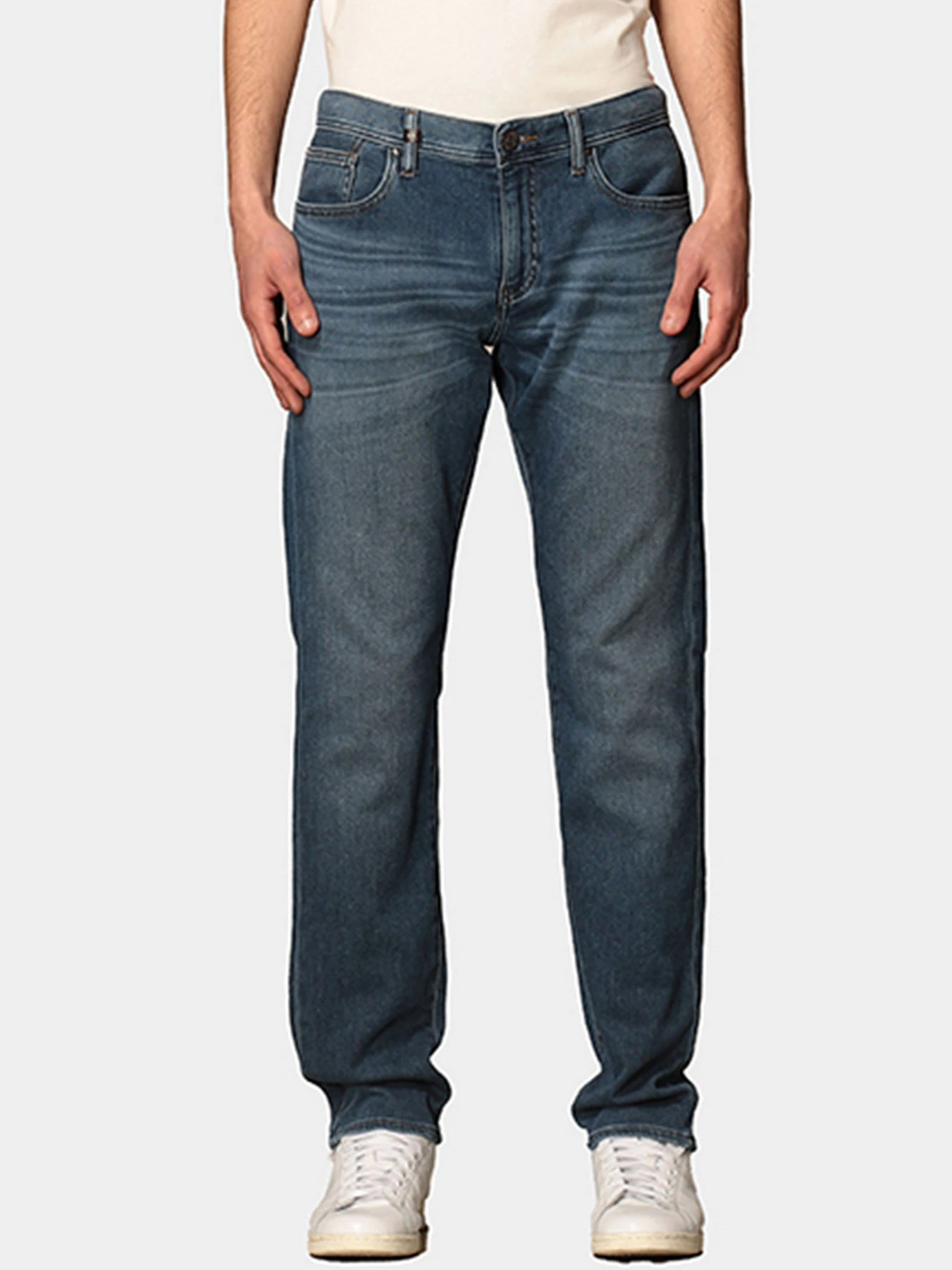 Джинсы Armani Exchange модель 3KZJ13-Z6QMZ-1500 Джинсы Armani Exchange модель 3KZJ13-Z6QMZ-1500 Фото