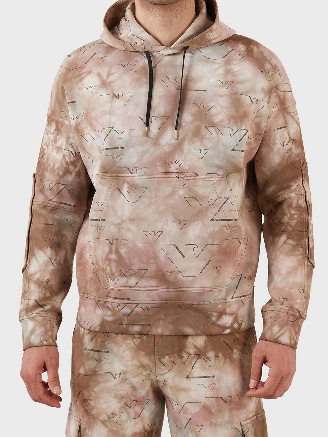 Худи и свитшоты Emporio Armani модель 3L1MFU-1JHSZ-F207 Худи и свитшоты Emporio Armani модель 3L1MFU-1JHSZ-F207 Фото